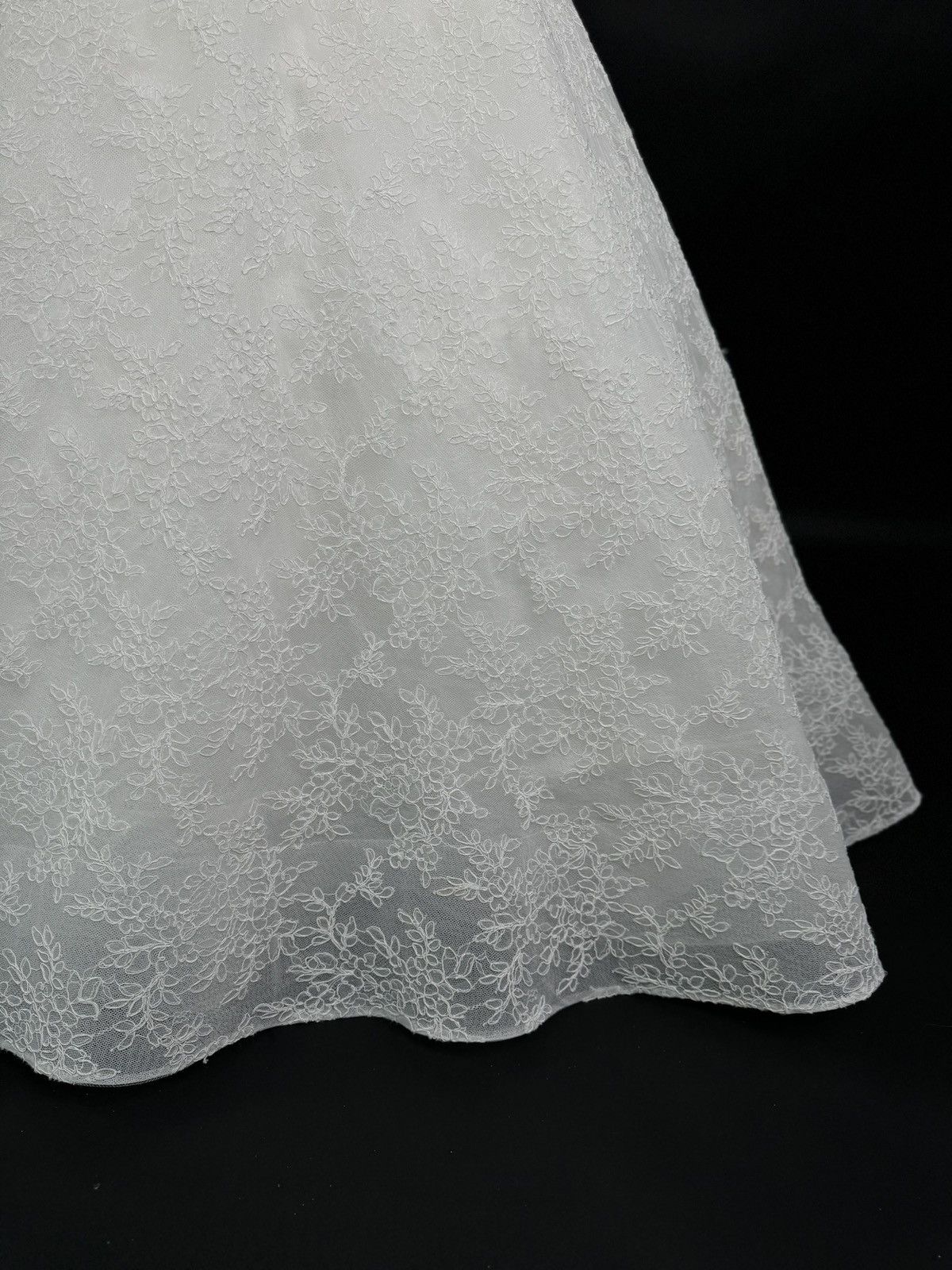Other Preloved US 2 Anna Augusta Embroidered Lace Wedding Gown Size XS / US 0-2 / IT 36-38 - 4 Thumbnail