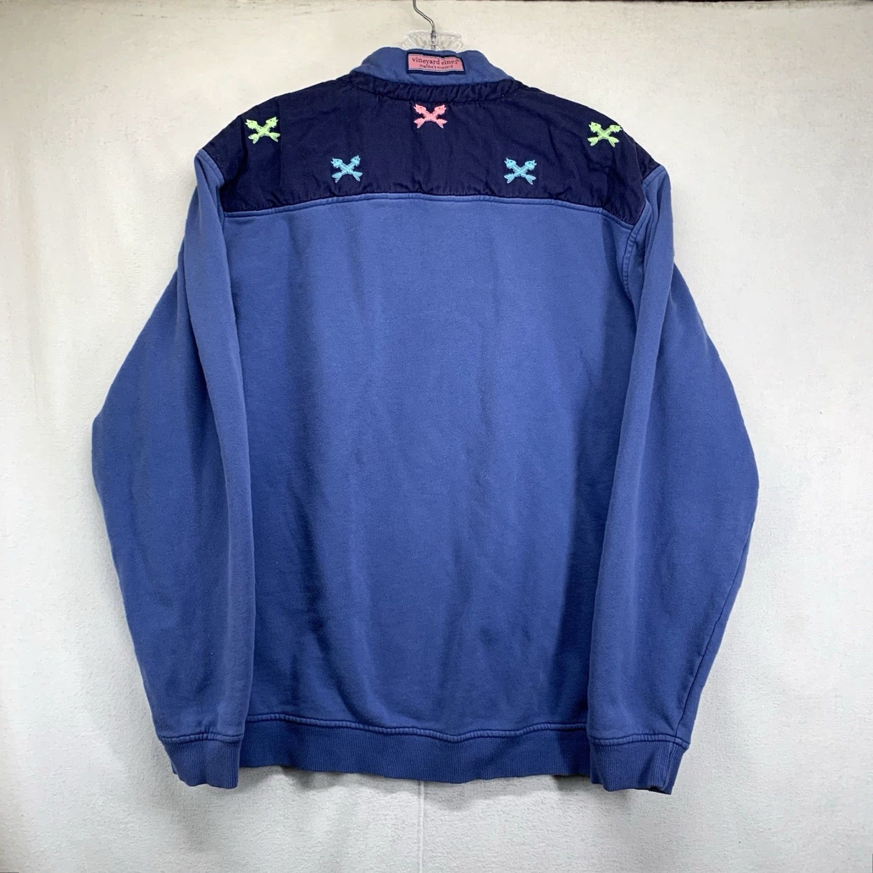 Vineyard Vines Vineyard Vines Women's 1/4 Zip Sweatshirt Jacket Medium Blue Embroidered Fish Bones Nautical Ocean Size M / US 6-8 / IT 42-44 - 4 Thumbnail