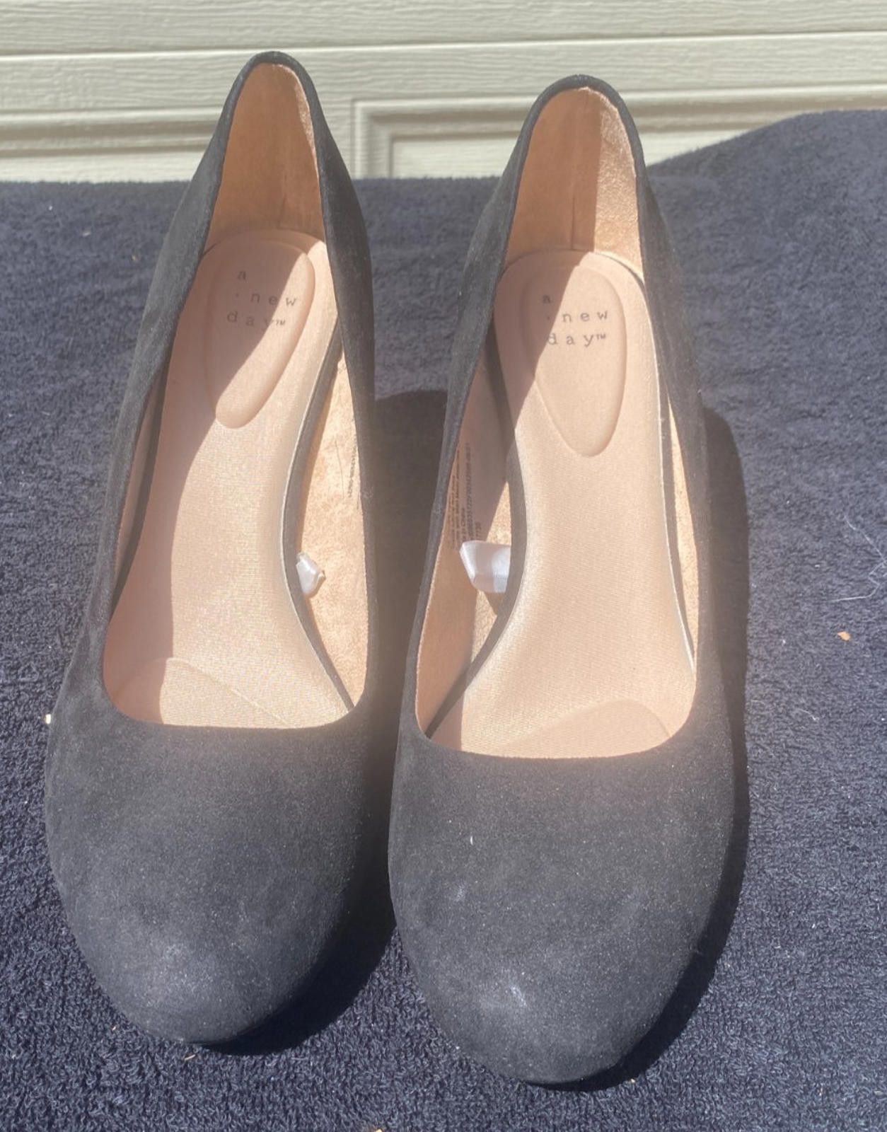 Designer A New Day Dot Black Wedge Heels SZ. 10 Suede (Faux) -(#S607) Size US 10 / IT 40 - 1 Thumbnail
