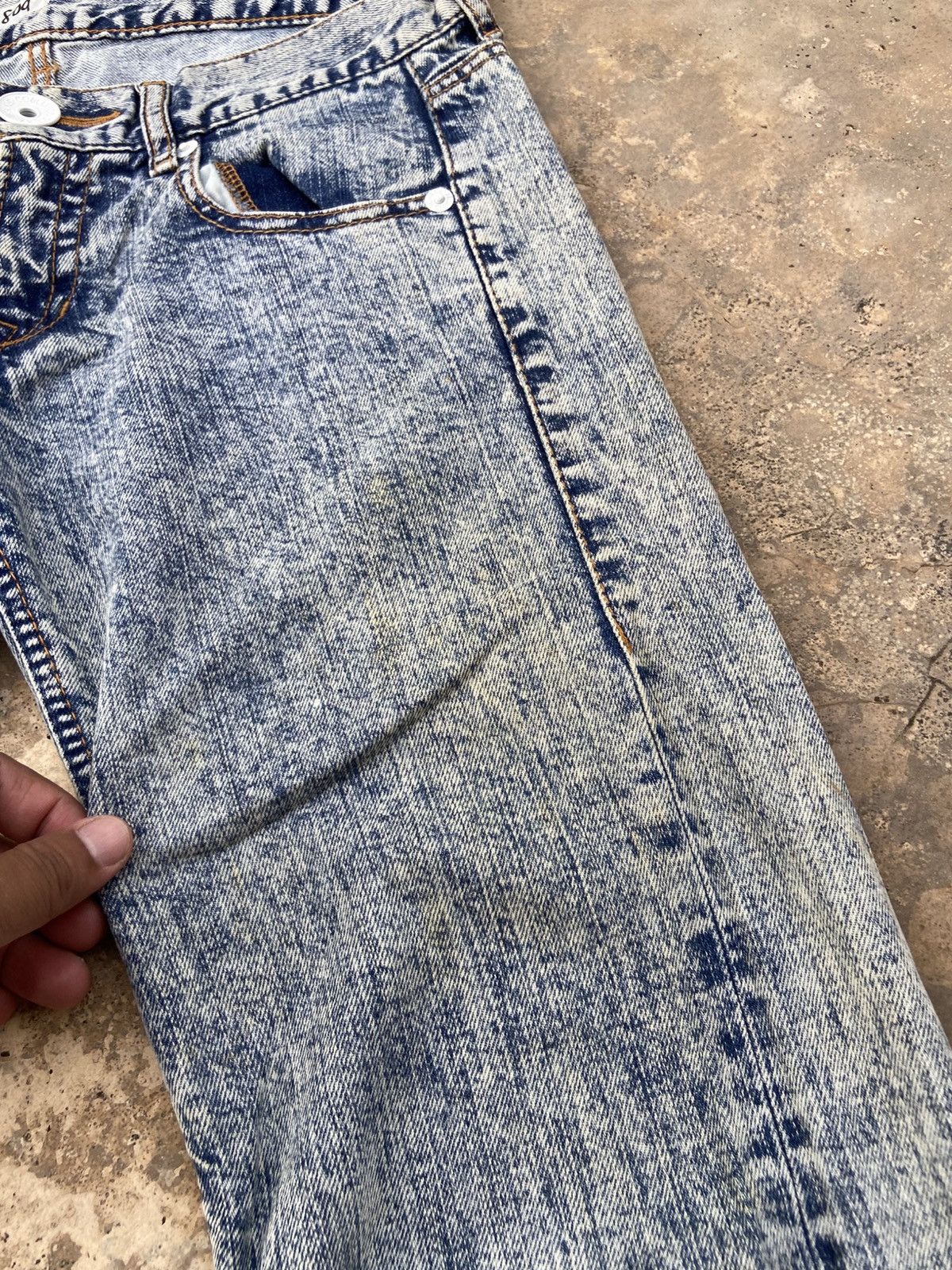 Japanese Brand Co and Lu Acid Wash Low Rise Pant Size US 28 / EU 44 - 5 Thumbnail