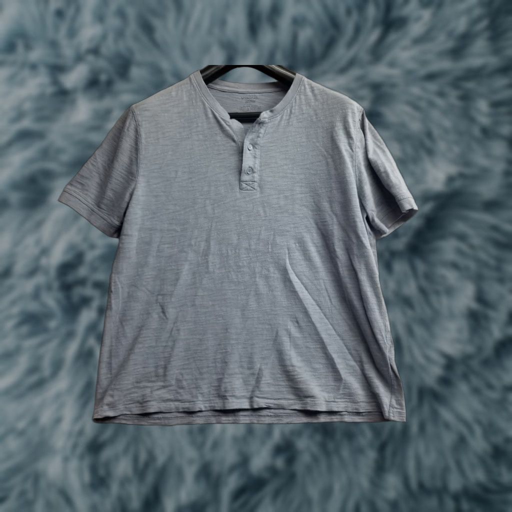 Vince Vince Men Shirt L Blue Short Sleeve V-Neck T-Shirt Regular Fit See All Pics Size US L / EU 52-54 / 3 - 1 Thumbnail