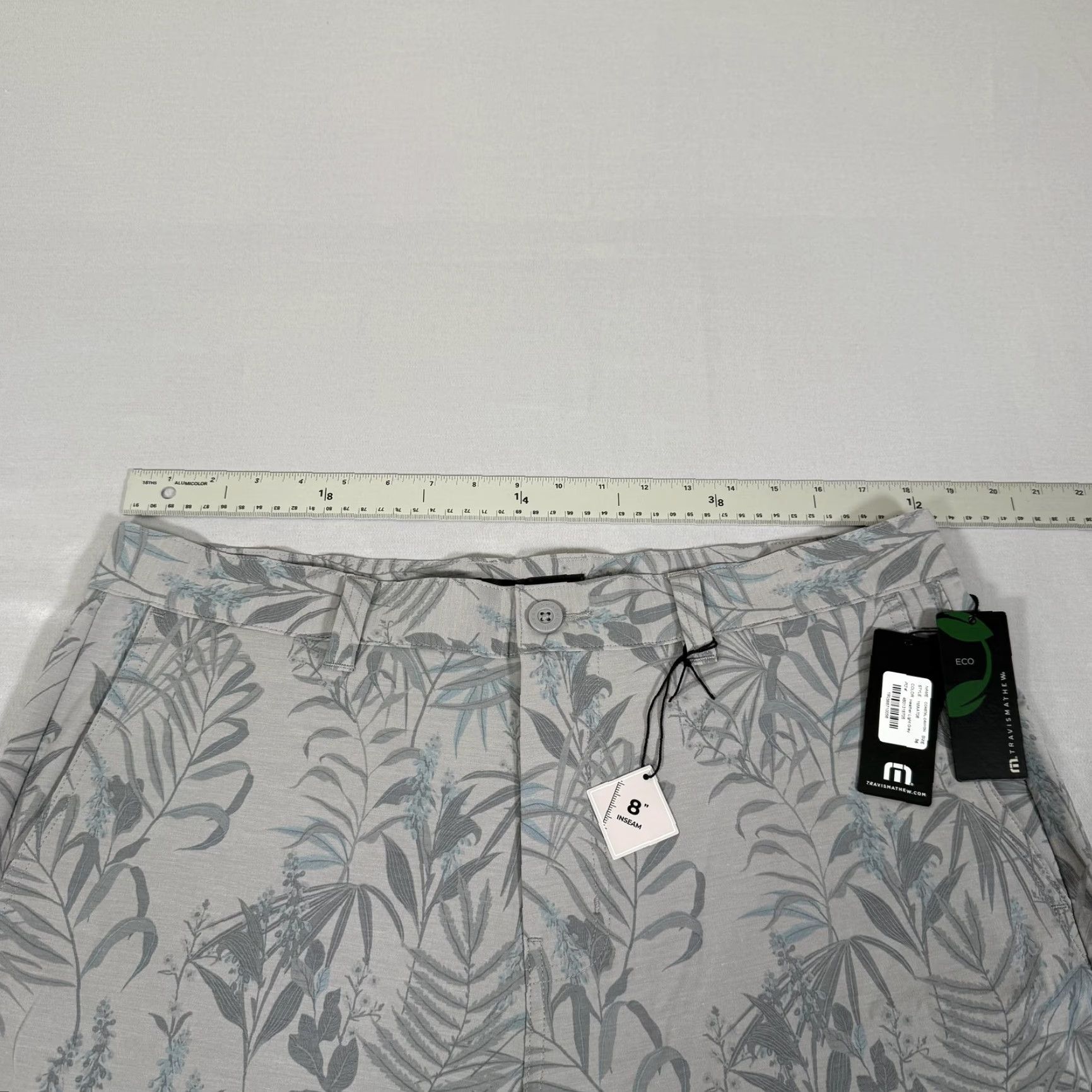 TravisMathew Travis Mathew Shorts 36 Gray Floral Print Chino Lightweight Stretch Eco Golf Men Size US 36 / EU 52 - 4 Thumbnail