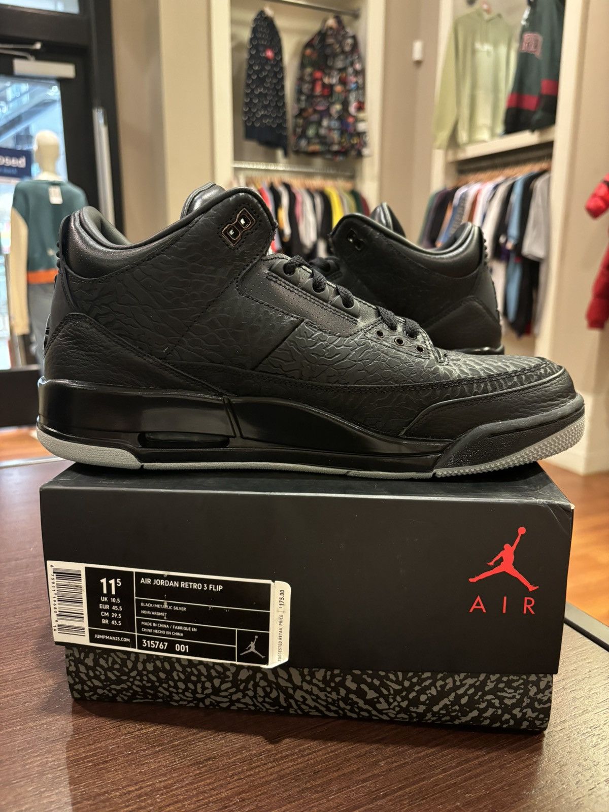 Jordan 3 retro ‘black flip’