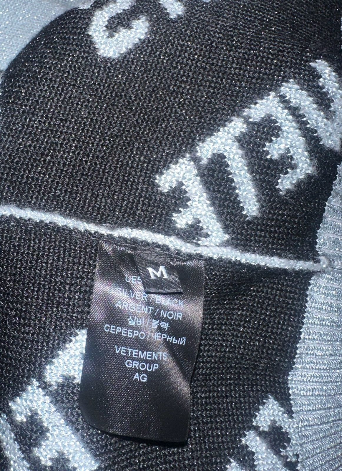 Vetements Lurex Monogram Sweater Size US M / EU 48-50 / 2 - 7 Thumbnail