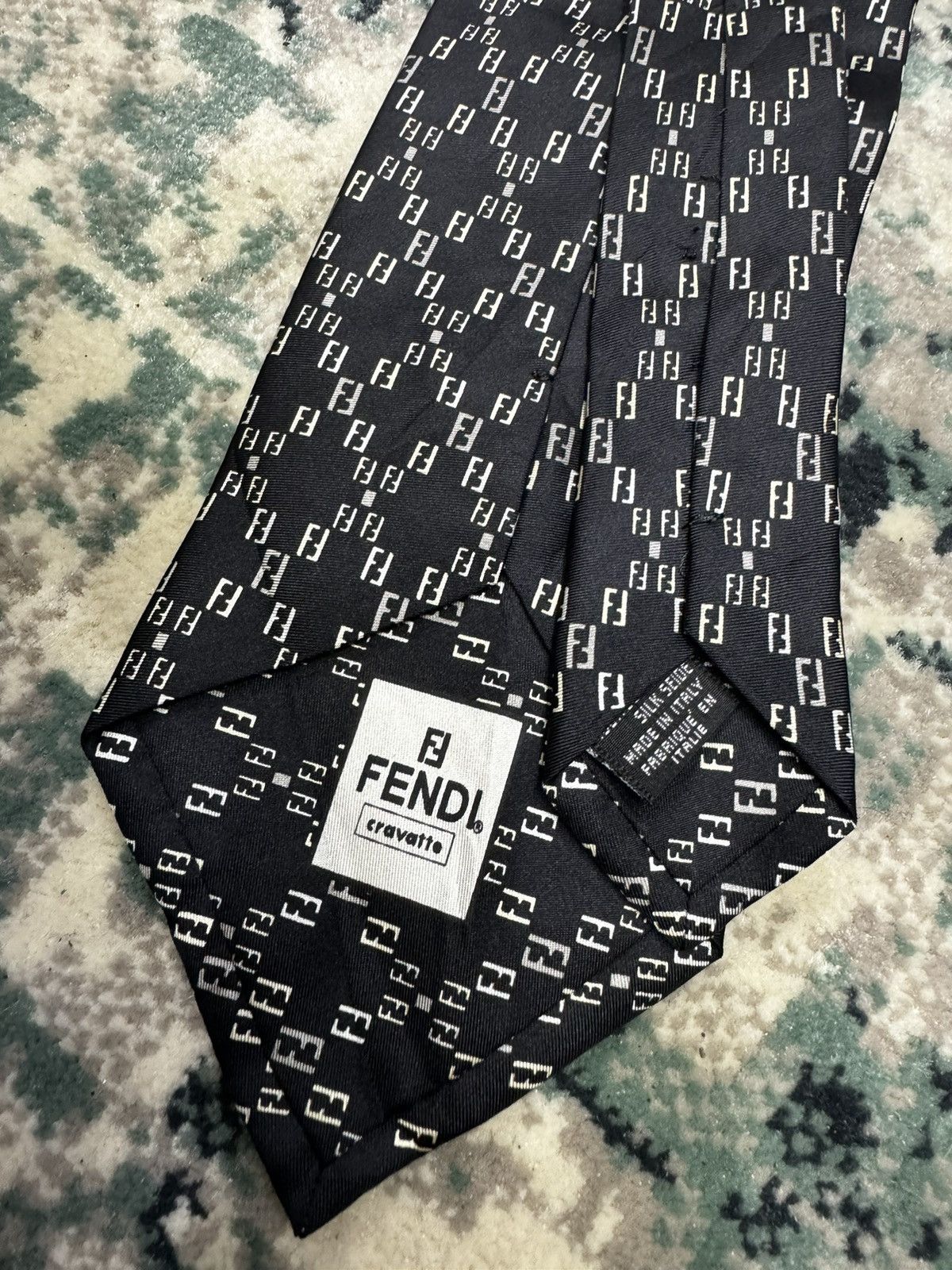 Fendi VINTAGE FENDI FULL MONOGRAM SILK NECK TIE Size ONE SIZE - 2 Thumbnail