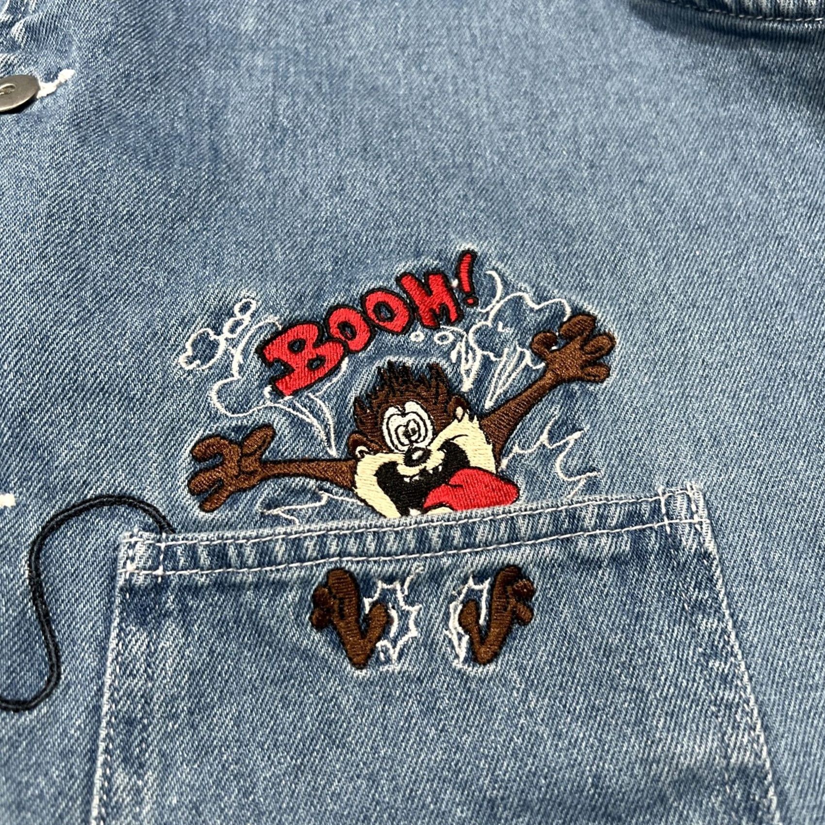 Vintage VINTAGE Looney Tunes Denim Vest Womens M Embroidered Bugs Bunny Tasmania Devil BOOM Denim Vest Women’s M Blue 90s Cartoon Womens Size M / US 6-8 / IT 42-44 - 3 Thumbnail