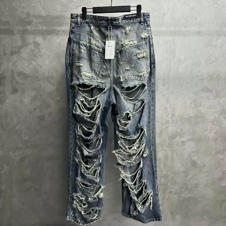Balenciaga Balenciaga size S Blue washed-in old ripped raw-edge jeans Size US 27 - 1 Thumbnail