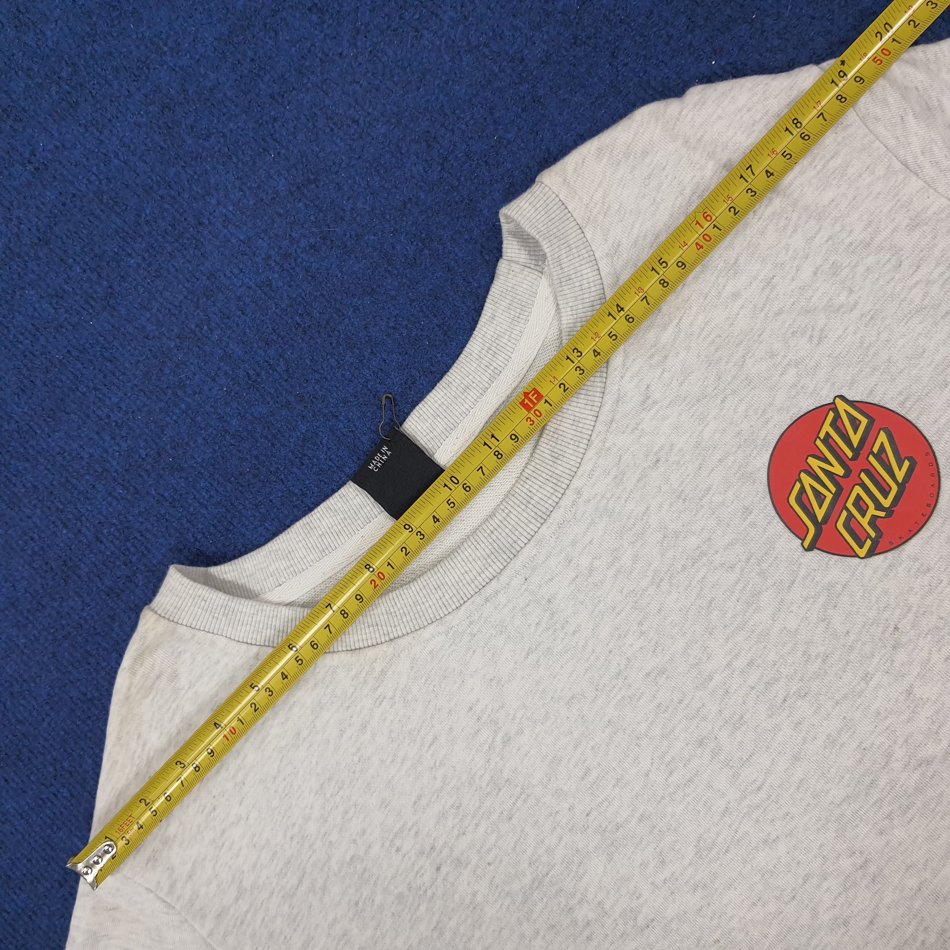 Santa Cruz Skateboards × Vintage Vintage Santa Cruz Skateboards Sweatshirt C221N15 Size US XL / EU 56 / 4 - 11 Thumbnail