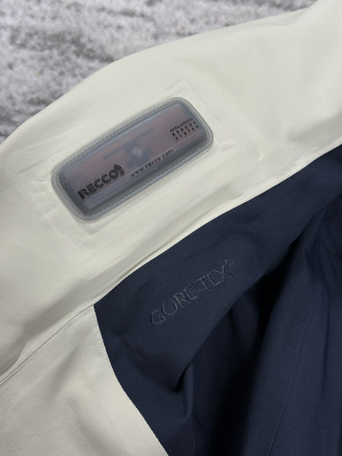 Arc'teryx × Goretex Arcteryx Gore-Tex Recco Jacket Hiking Trekking Outdoor Size US M / EU 48-50 / 2 - 11 Thumbnail