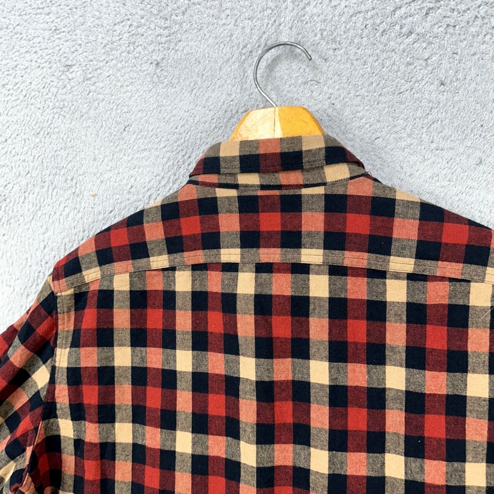 Vintage J Crew Mercantile Flannel Shirt Button Up Mens Large Red Plaid Elbow Patch NEW Size US L / EU 52-54 / 3 - 6 Thumbnail