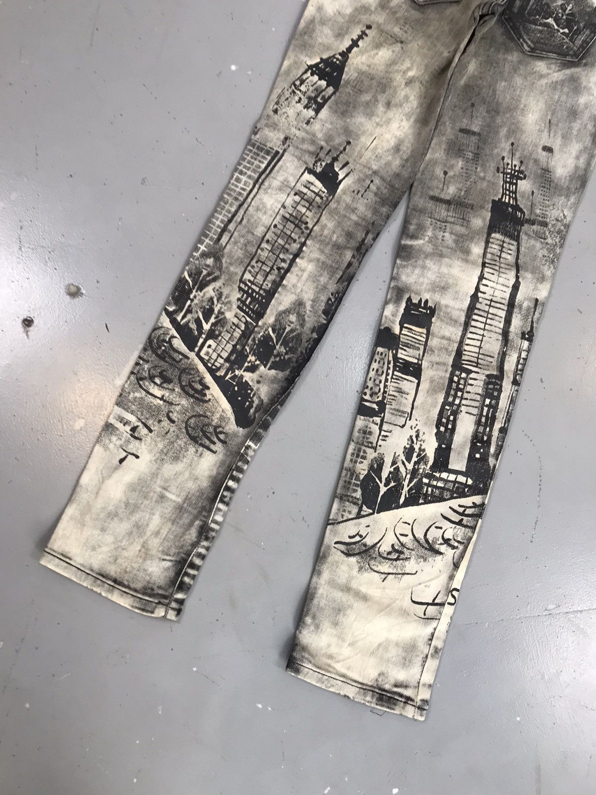 Vintage Vintage tuogu Aop slim fit denim Size 32" / US 10 / IT 46 - 8 Thumbnail