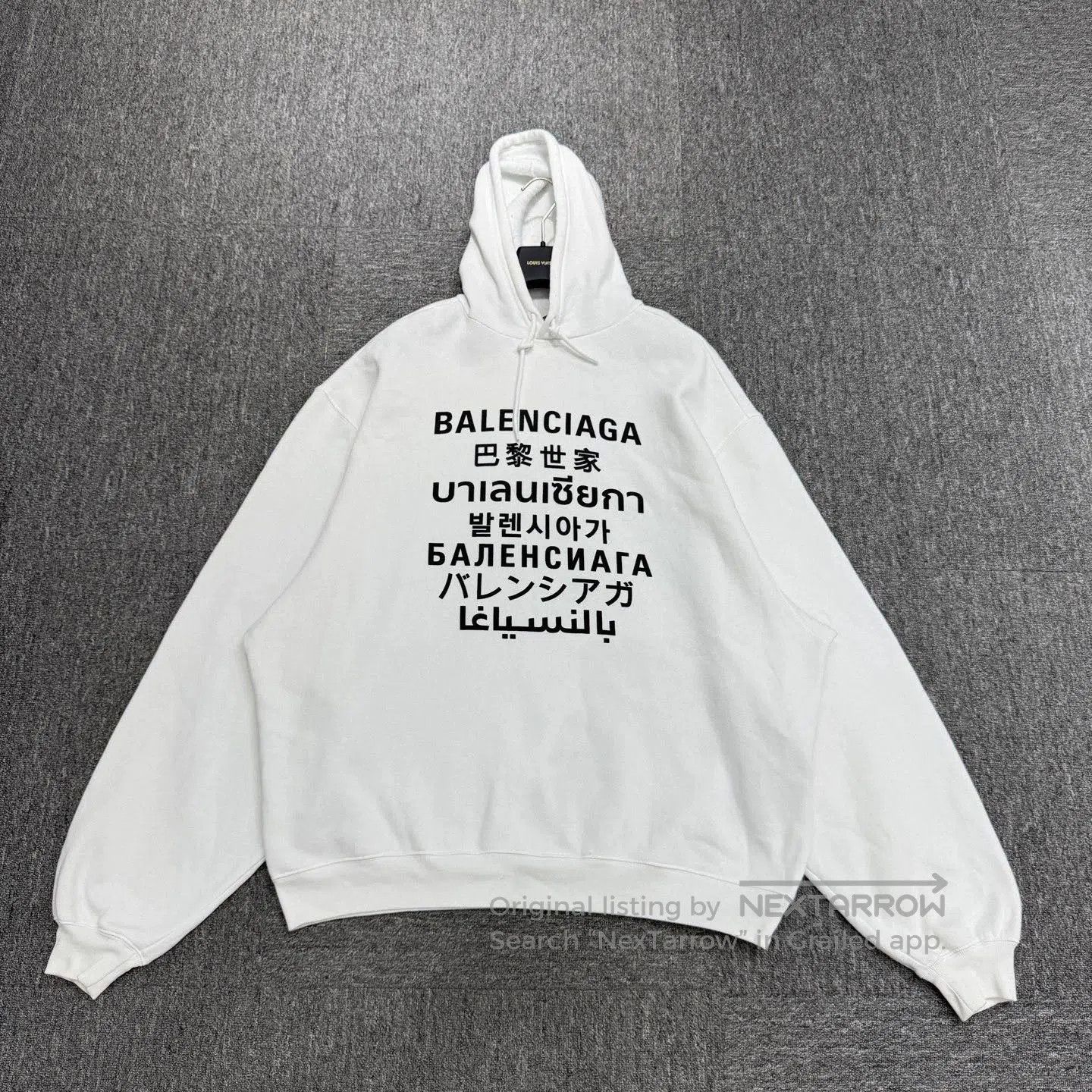 Balenciaga Balenciaga Seven Language Print Hoodie. Size US S / EU 44-46 / 1 - 1 Thumbnail