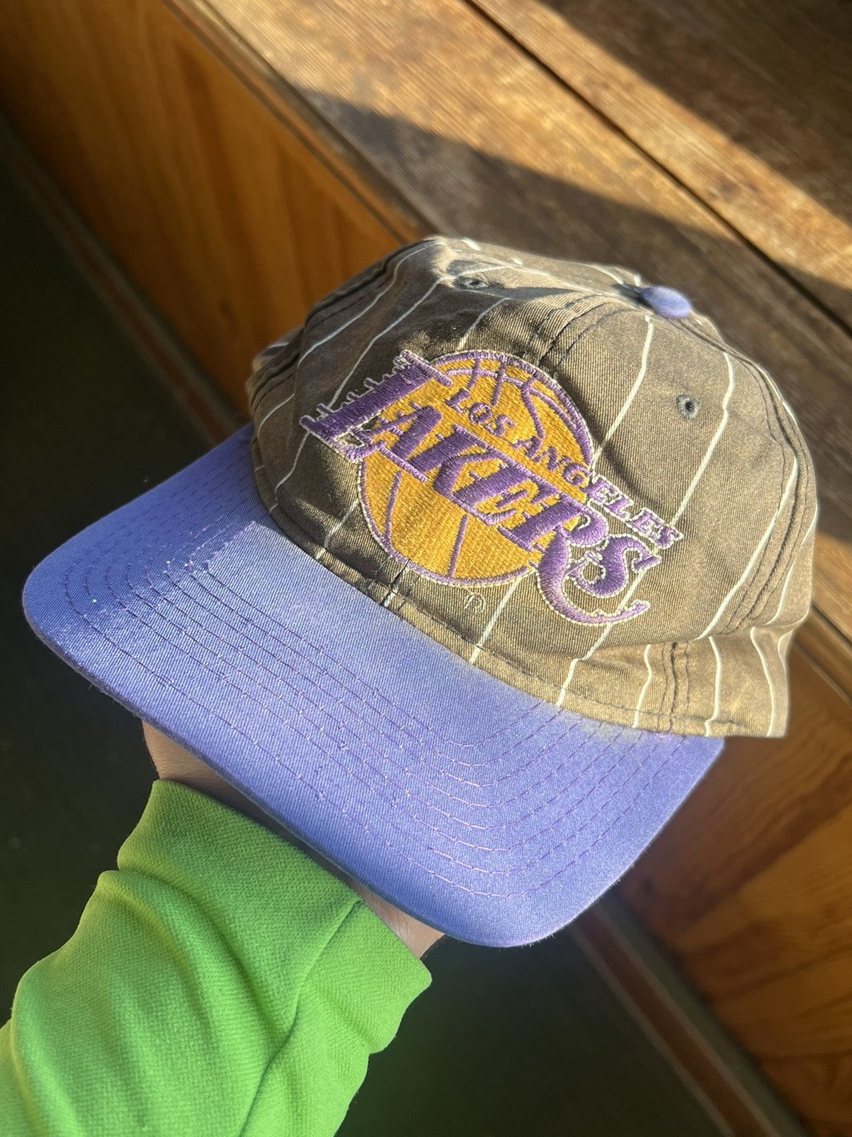 LA Lakers shops Vintage STARTER Hat