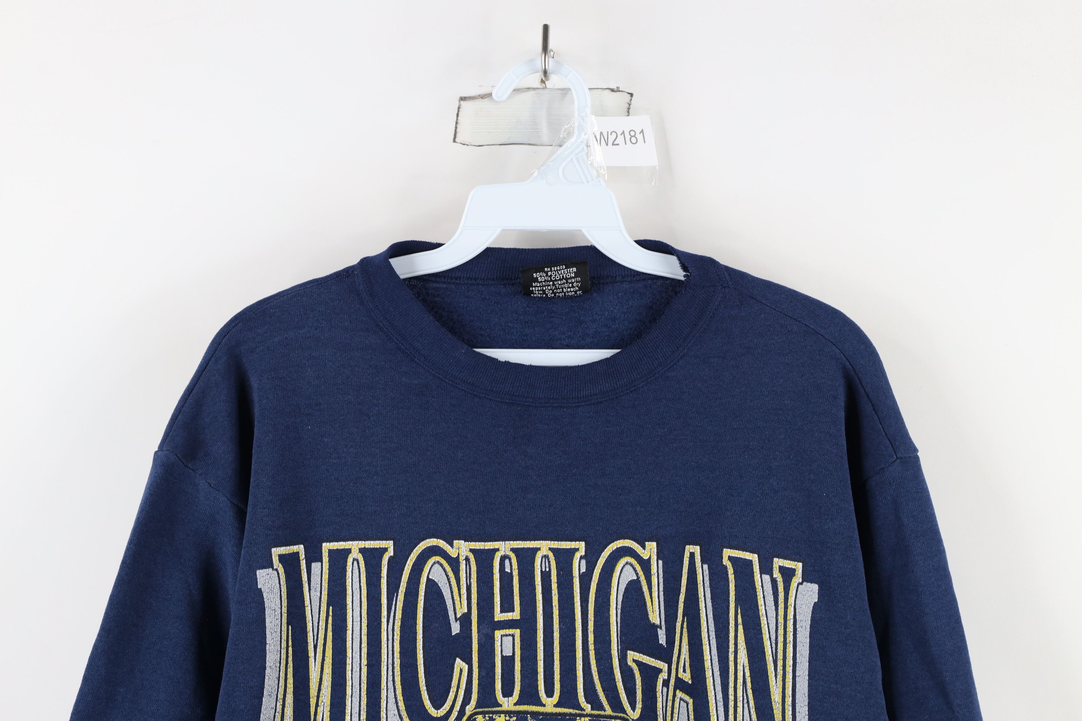 Vintage Vintage 90s Spell Out University of Michigan Sweatshirt USA Size US M / EU 48-50 / 2 - 2 Thumbnail