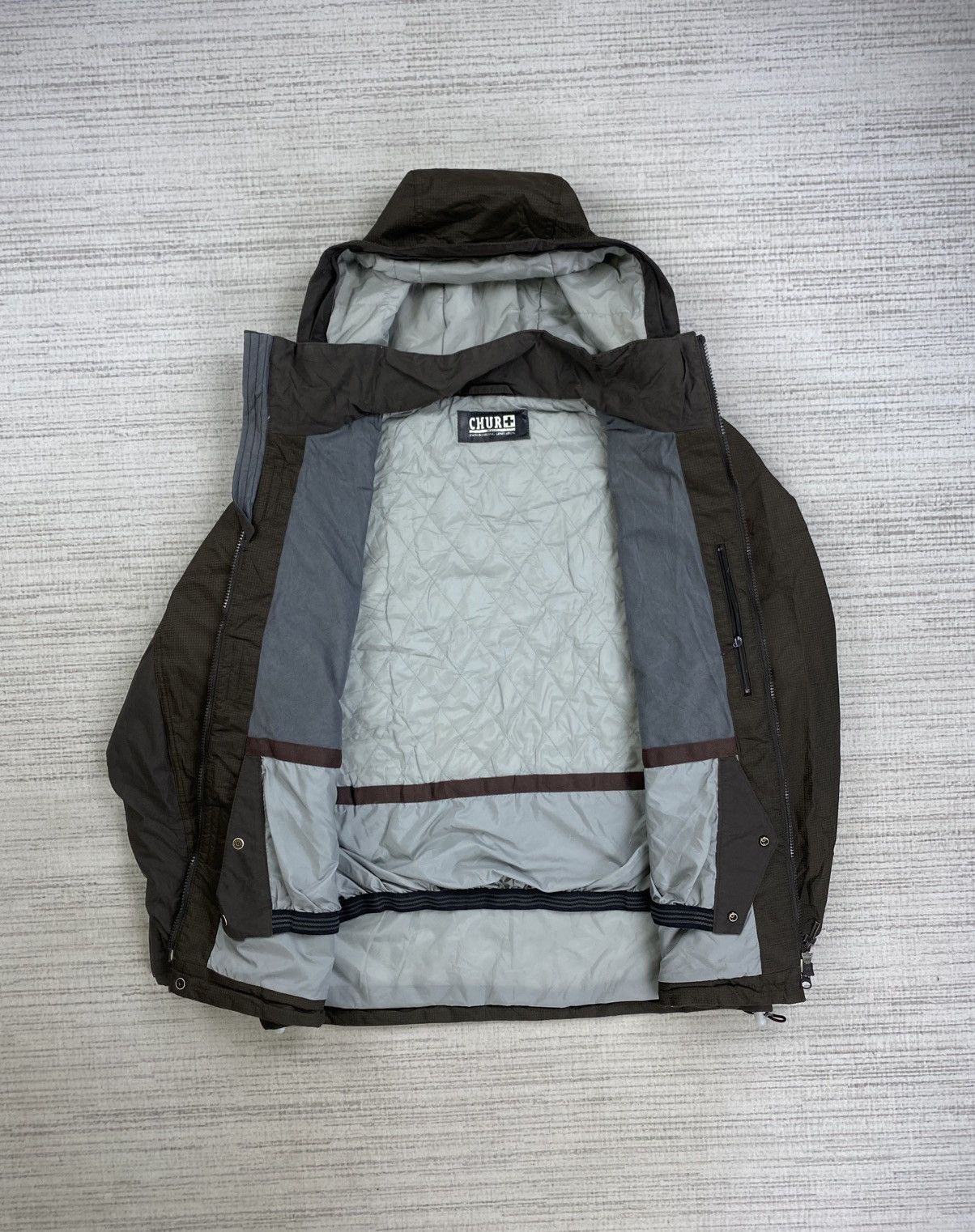 Japanese Brand Chur Snowboarding Cross Logo Zipper Multipocket Jacket Size US L / EU 52-54 / 3 - 6 Thumbnail
