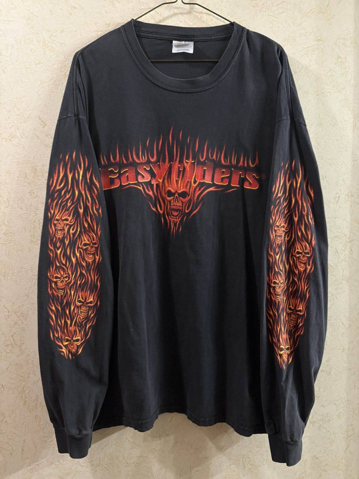 Vintage Vintage 2004 Easy Riders Flame Skull Longsleeve Tee Size US XL / EU 56 / 4 - 1 Thumbnail