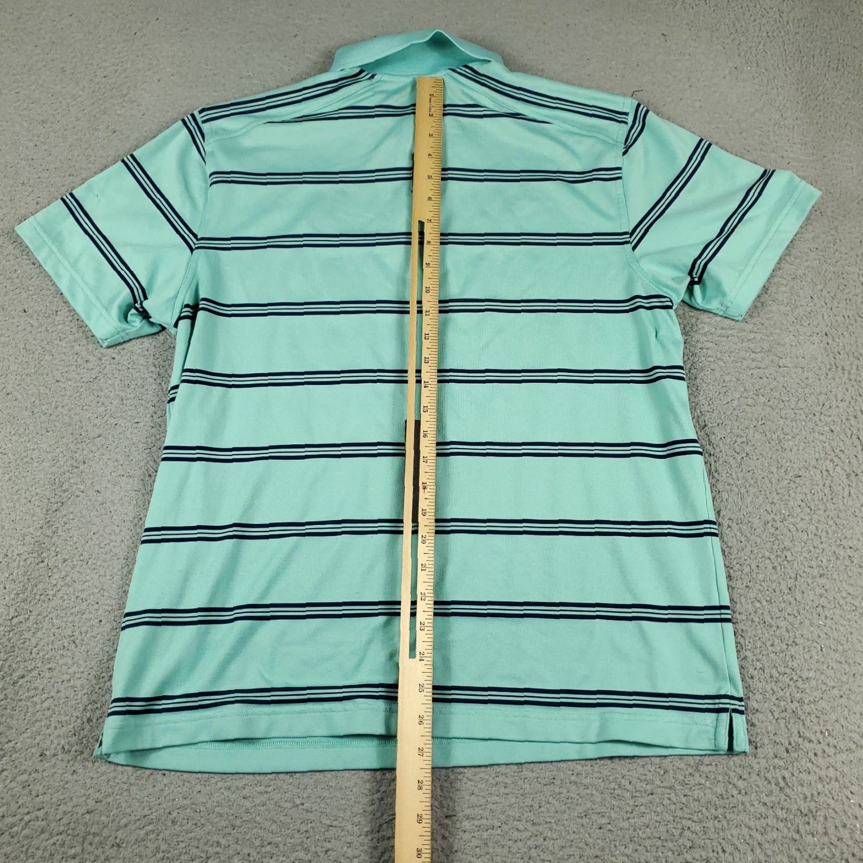 Under Armour Under Armour Polo Shirt Mens Size Medium Turquoise Striped Casual Short Sleeve Polo Shirt Mens M Turquoise Striped Size US M / EU 48-50 / 2 - 3 Thumbnail