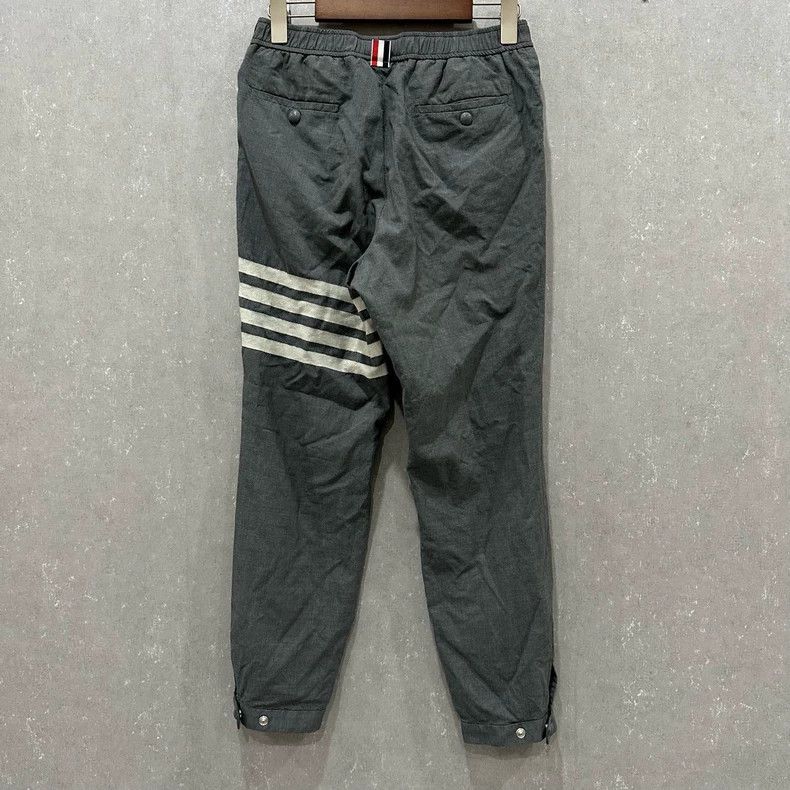 Thom Browne Thom Browne size0 Wool dress pants Size US 26 / EU 42 - 2 Thumbnail