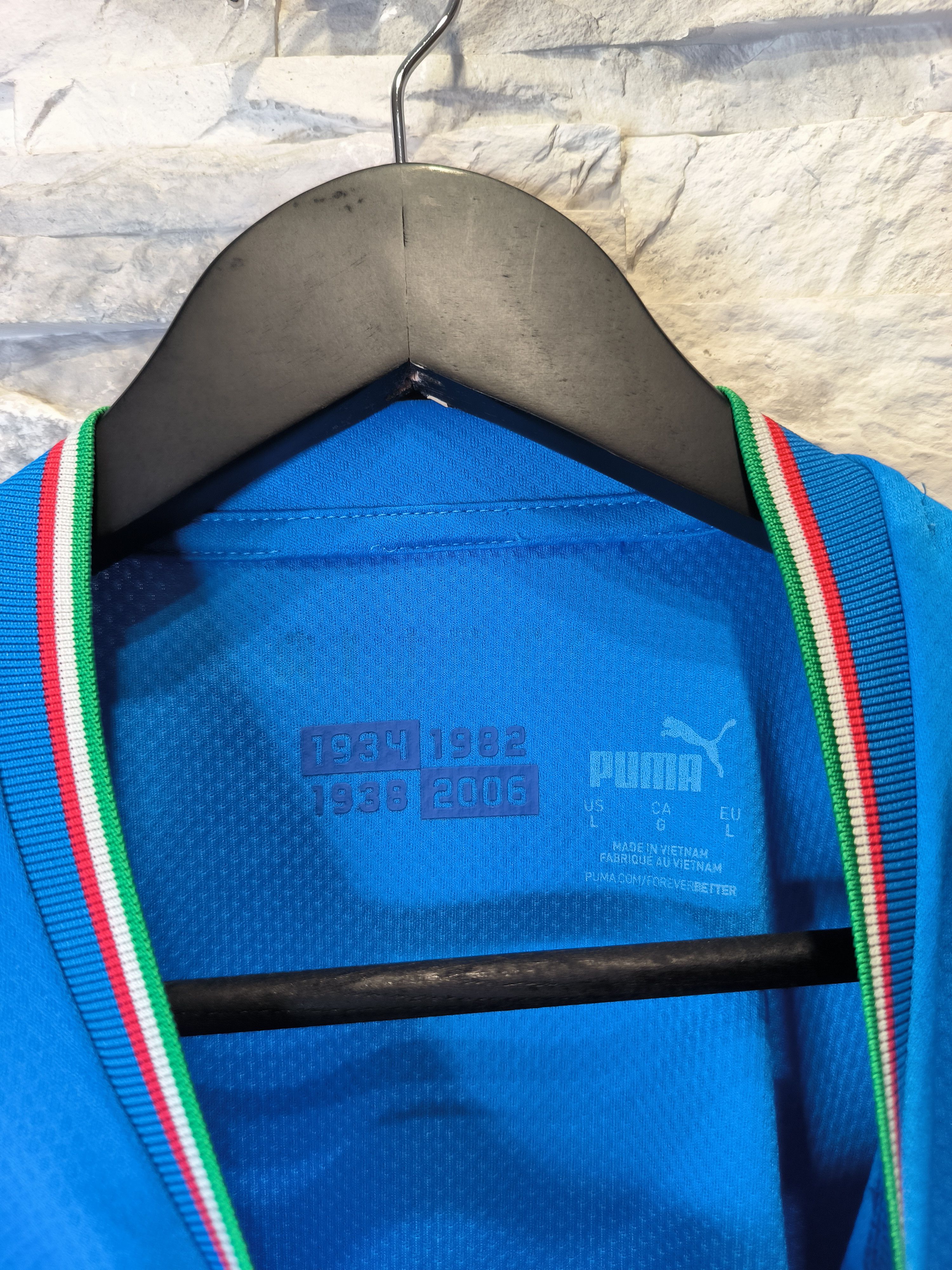 Puma Puma Italy Soccer Jersey 2022/23 Shirt Football Team Size US L / EU 52-54 / 3 - 6 Thumbnail