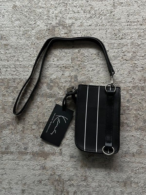 Karl Kani Karl Kani Small Bag New Deadstock Size ONE SIZE - 6 Thumbnail