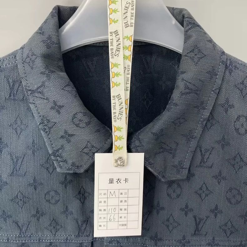 Louis Vuitton louis vuitton Classic denim jacket with Logo jacket 2501-N Size US M / EU 48-50 / 2 - 5 Thumbnail