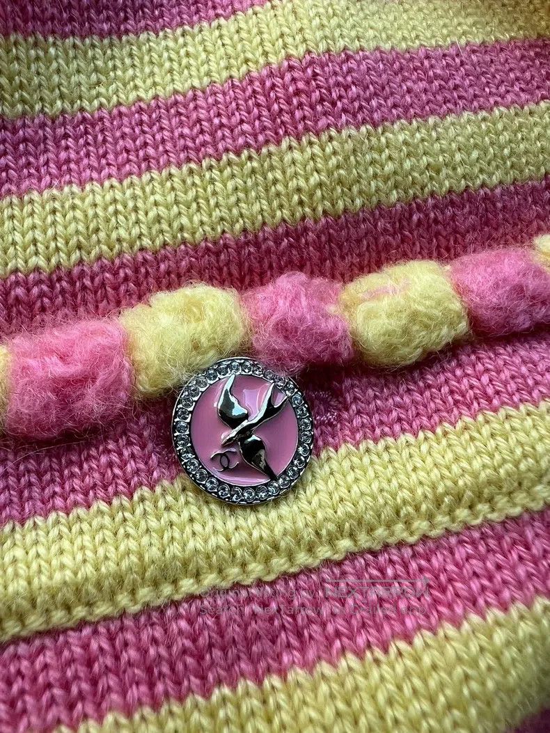 Chanel Chanel 25s candy-coloured dopamine cardigan coat Size S / US 4 / IT 40 - 3 Thumbnail