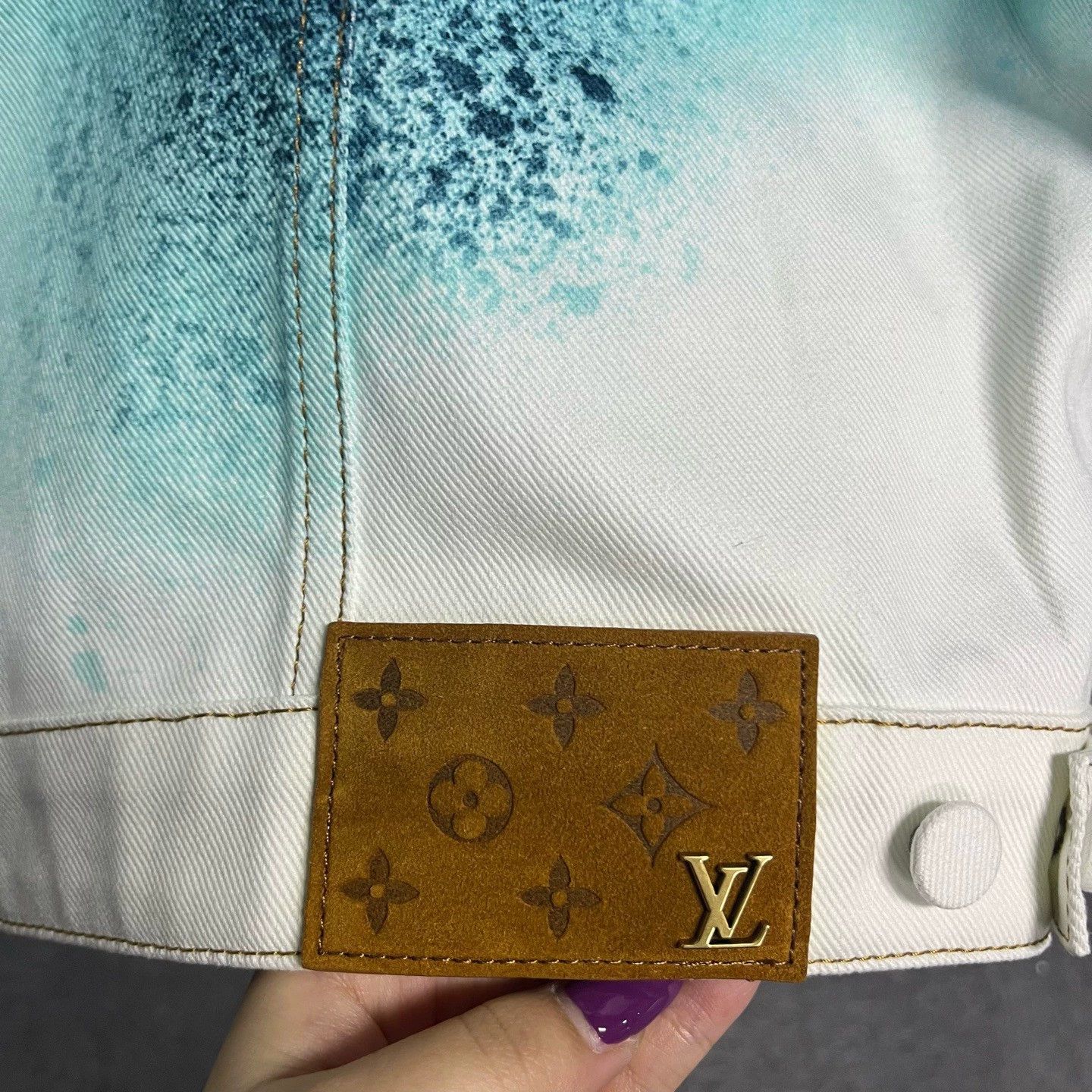 Louis Vuitton louis vuitton white denim jacket with graphic design Size US L / EU 52-54 / 3 - 6 Thumbnail