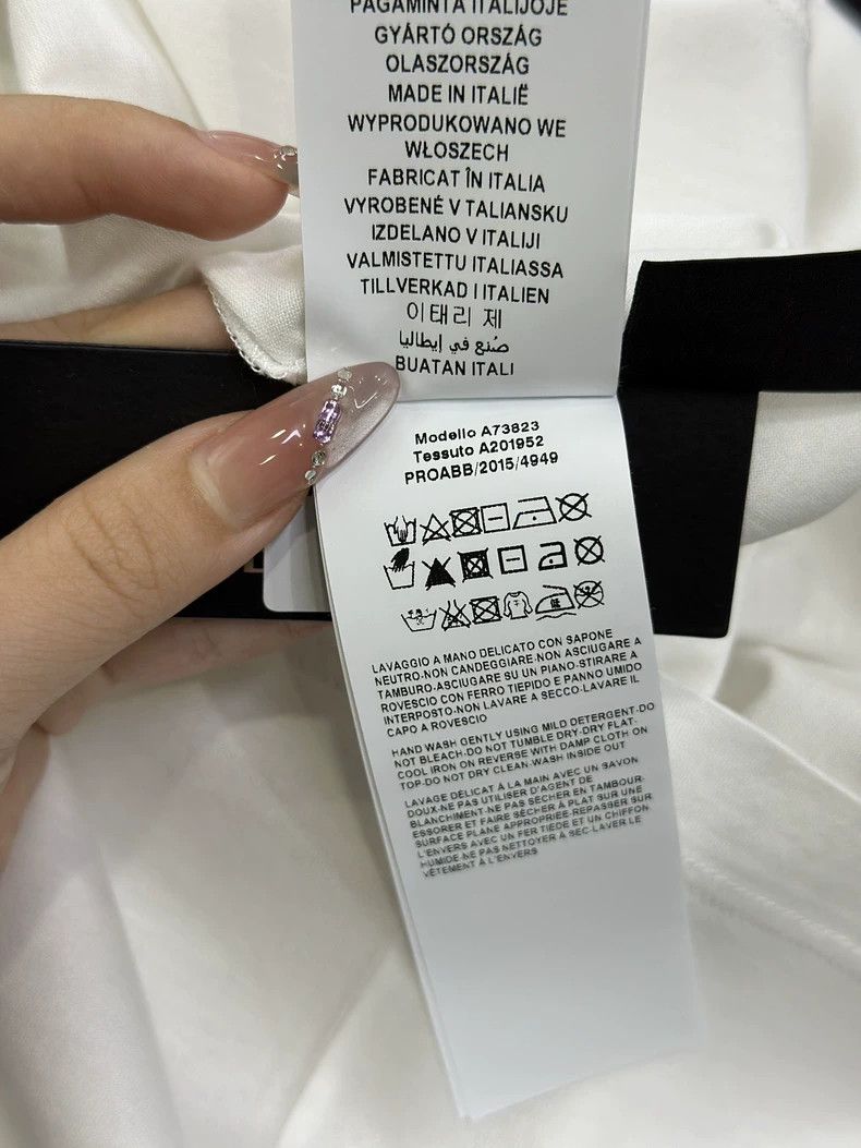 Versace Versace Men's crew neck white embroidered short-sleeved T- Size L / US 10 / IT 46 - 9 Thumbnail