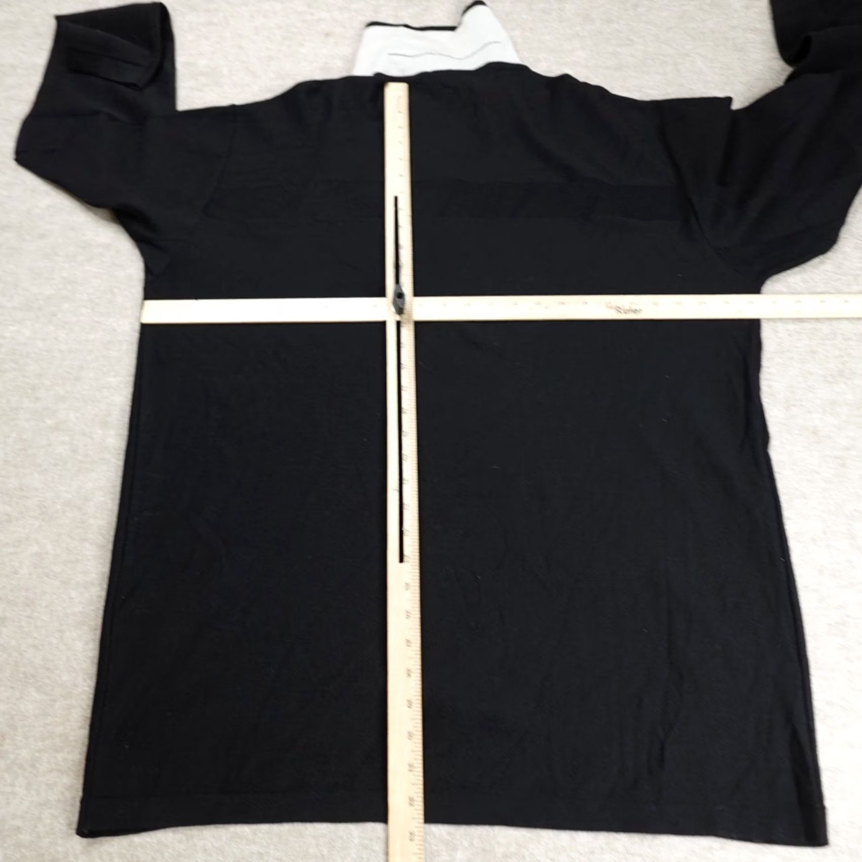 Versace Versace Mens Sweater 2XL Black Jacquard Polo 100% Merino Wool Vintage Italy Knit Pullover 1/4 Zip Long Sleeve Logo Wool Machine Washable Regular Mens Size US XXL / EU 58 / 5 - 2 Thumbnail