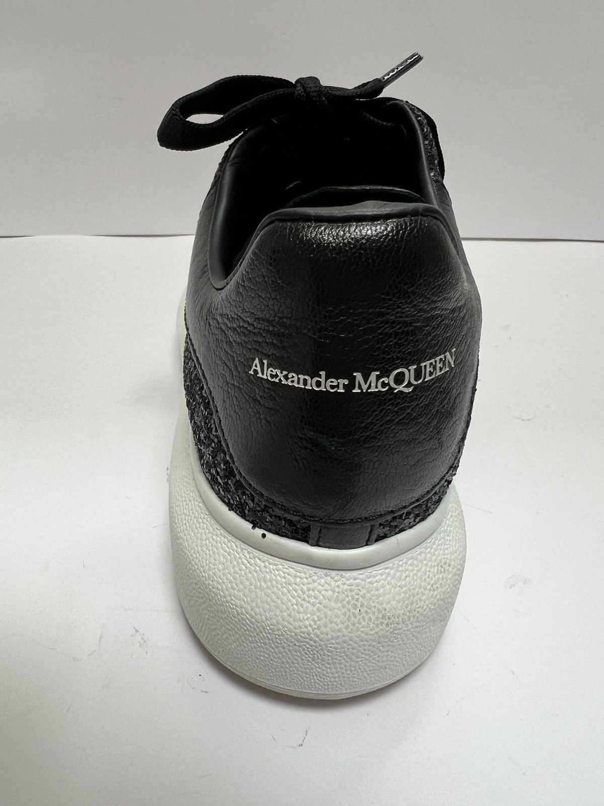 Alexander McQueen Alexander McQueen sneakers black galaxy glitter sz 39 Size US 9 / IT 39 - 7 Thumbnail