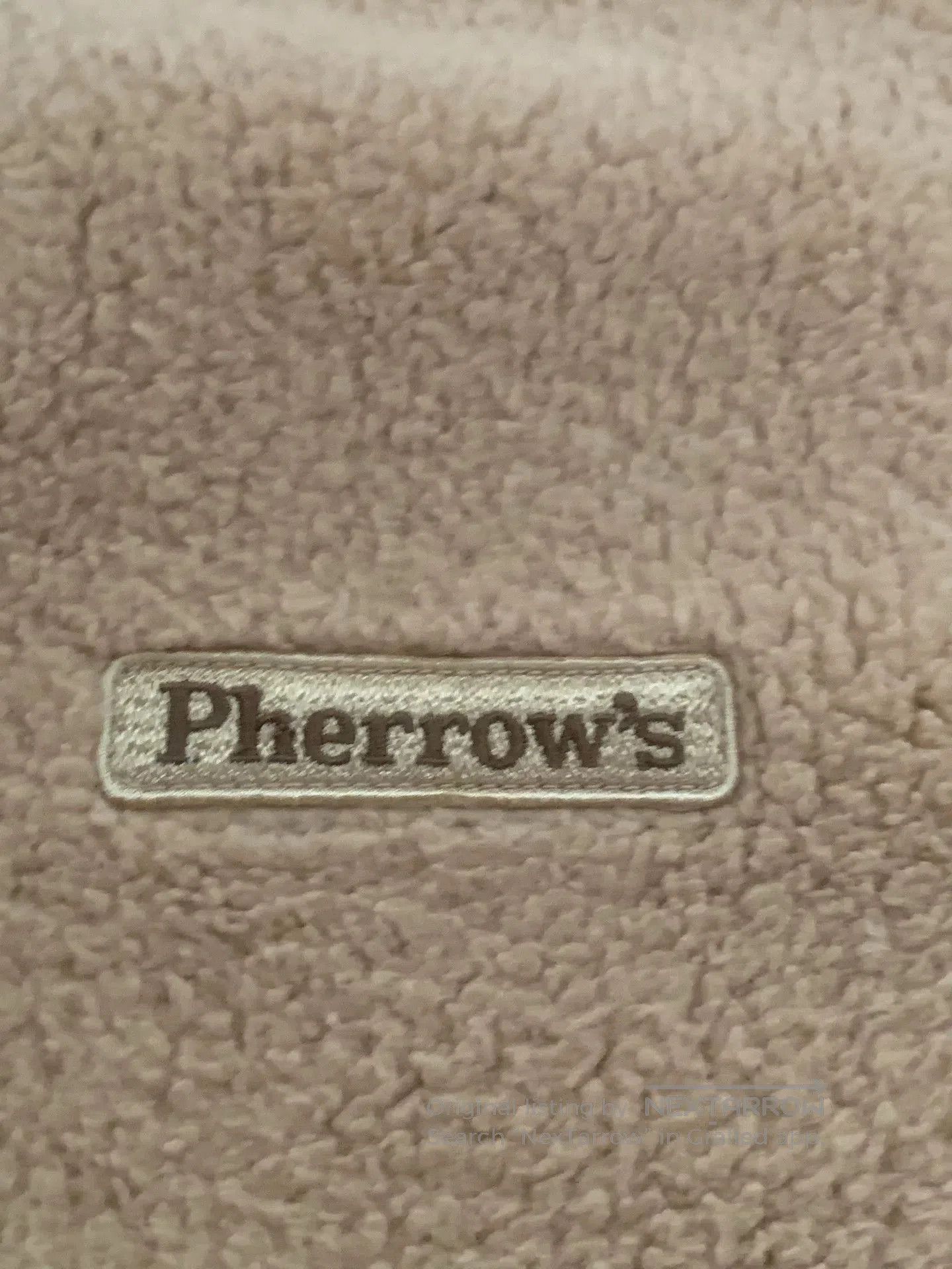 Pherrow's warm sleeveless vest by pherrow's in beige. Size US M / EU 48-50 / 2 - 3 Thumbnail
