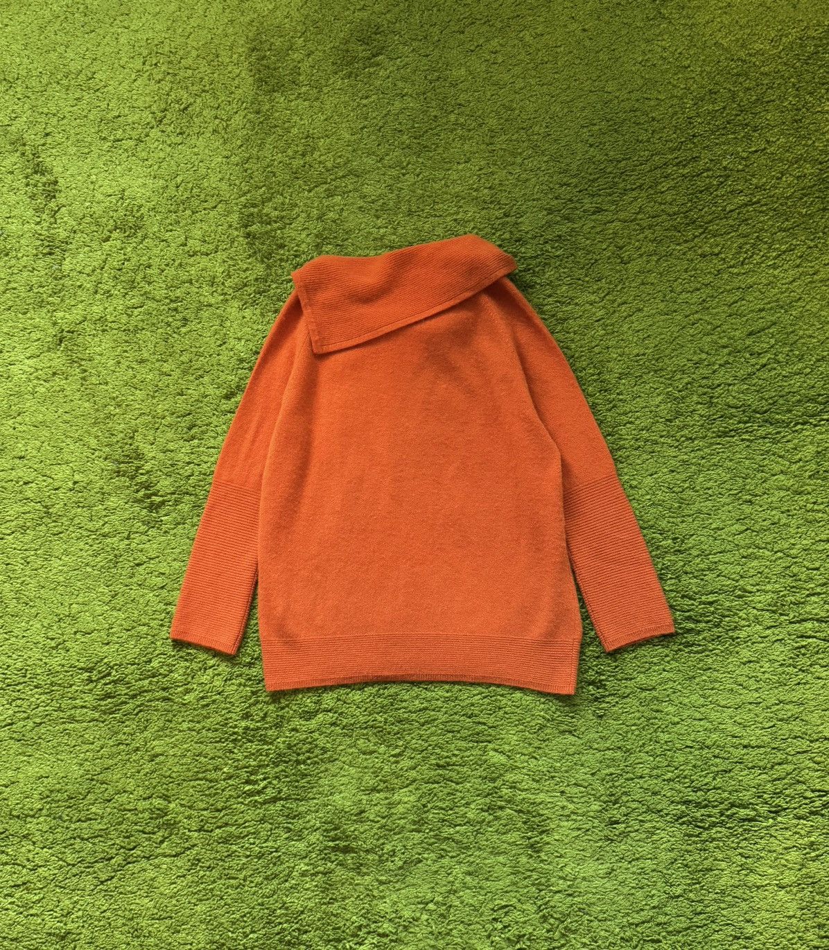 Designer × Max Mara × Weekend Max Mara Max Mara 100% cashmere orange sweater Size L / US 10 / IT 46 - 2 Thumbnail
