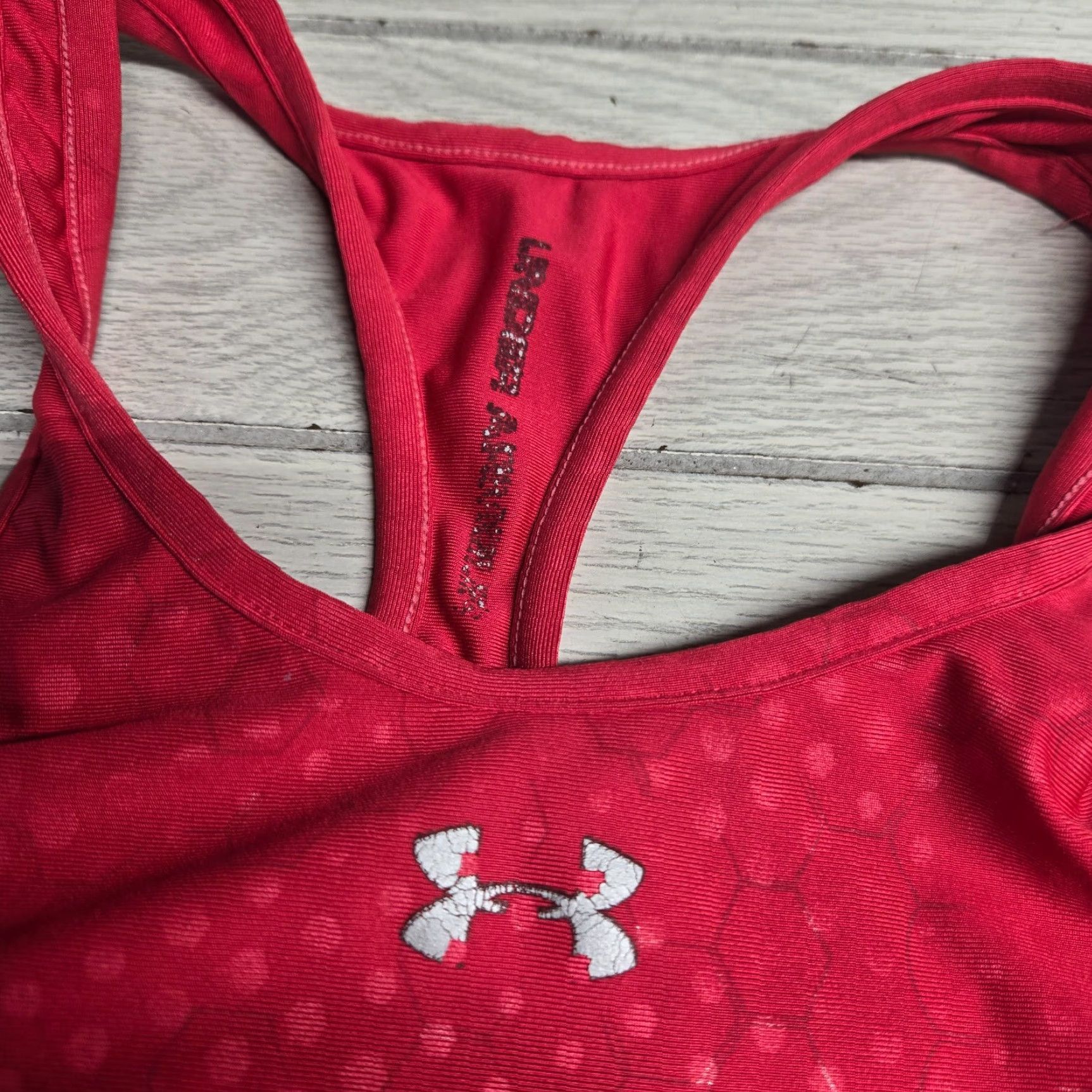 Under Armour VINTAGE Under Armour Bra Shirt Women S Red Sports Bra Activewear Small Cup S Womens Size ONE SIZE - 2 Thumbnail