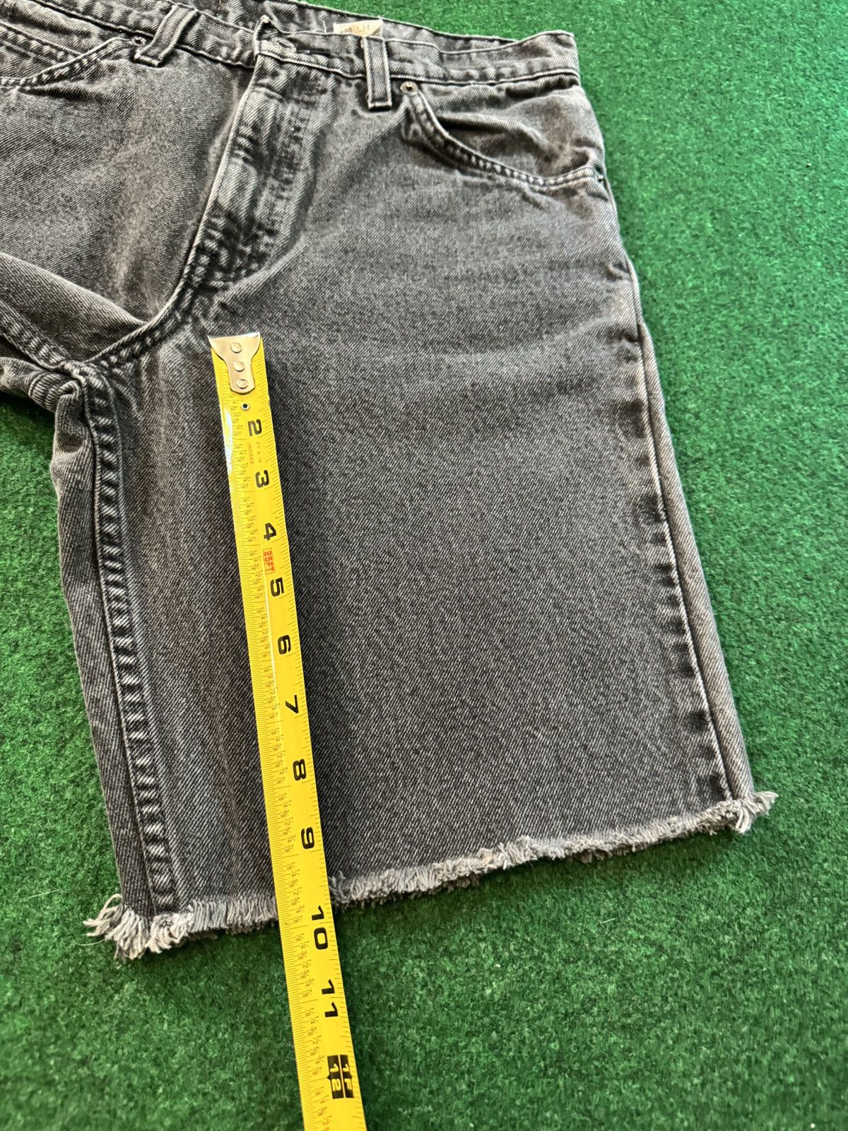 Levi's Vintage Clothing Vtg 90s Levi’s 517 Cutoff Black Jorts Grunge Denim Shorts Size US 29 - 7 Thumbnail