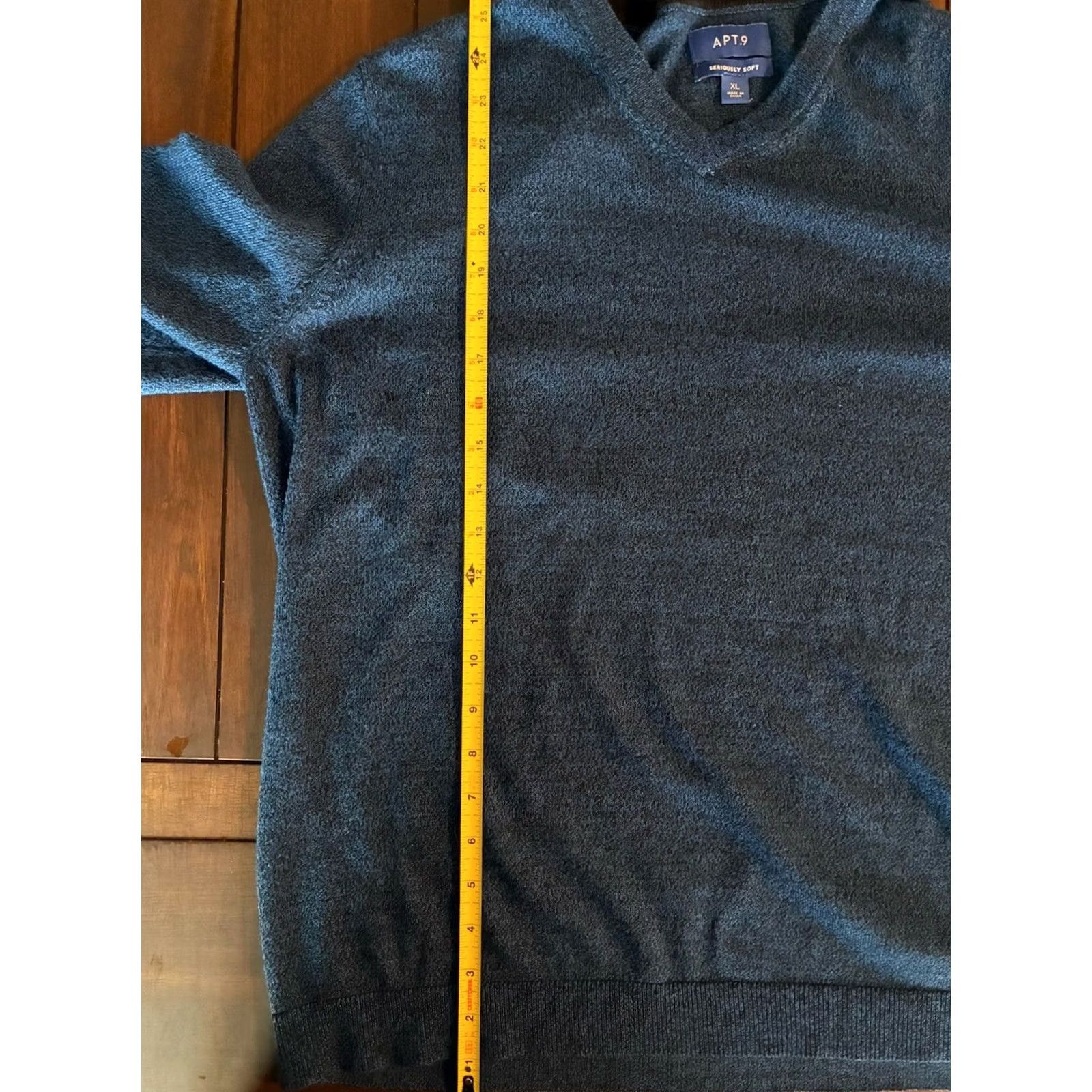 Apt. 9 APT.9 Men’s Light Blue V-Neck Sweater XL Merino Wool Blend Pullover Knit Solid Long Sleeve Shirts Mens Size US XL / EU 56 / 4 - 6 Thumbnail