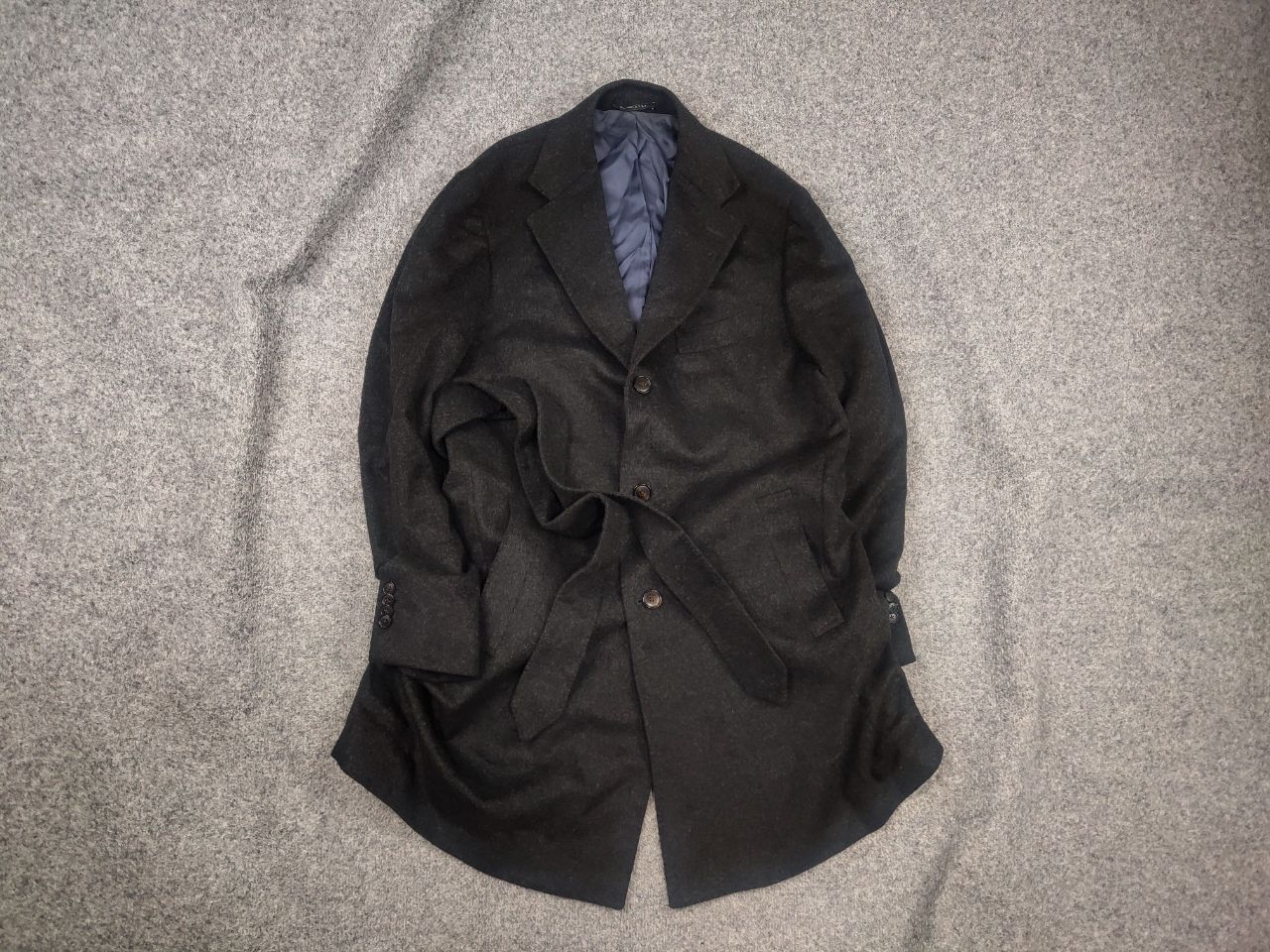 Suitsupply Suitsupply Vicenza overcoat Wool Buttons and belt Mid Jacket Size US L / EU 52-54 / 3 - 1 Thumbnail