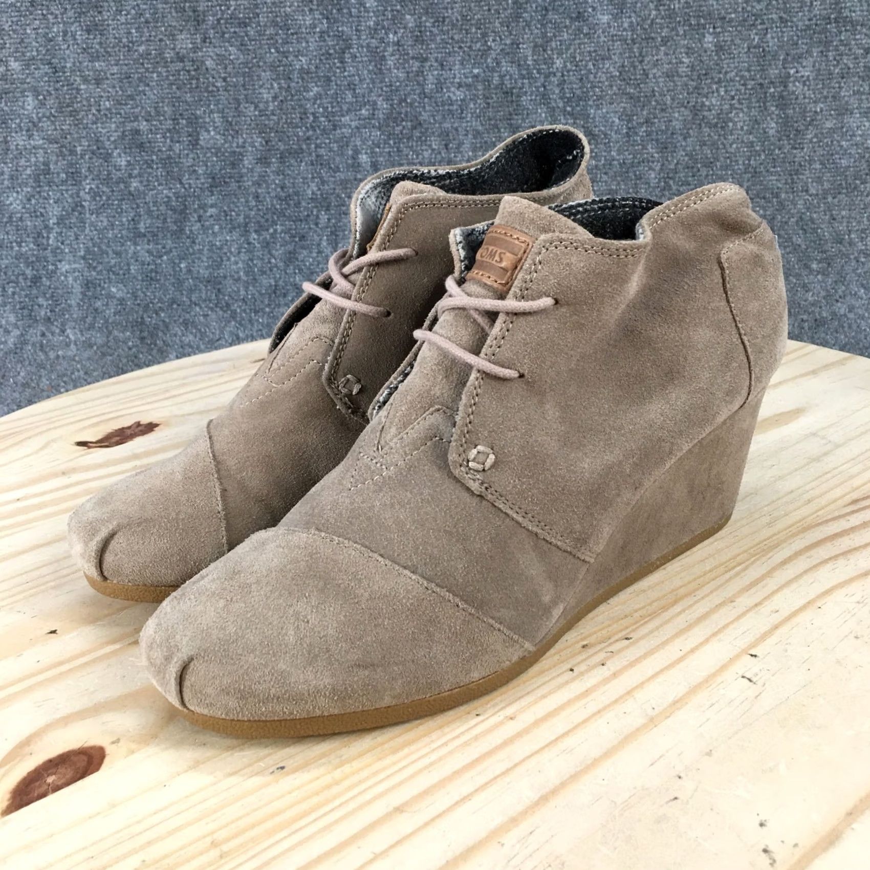 Toms TOMS Boots Womens 9.5 Desert Wedge Ankle Bootie Brown Suede Lace Up Casual Shoes Size US 10 / IT 40 - 3 Thumbnail