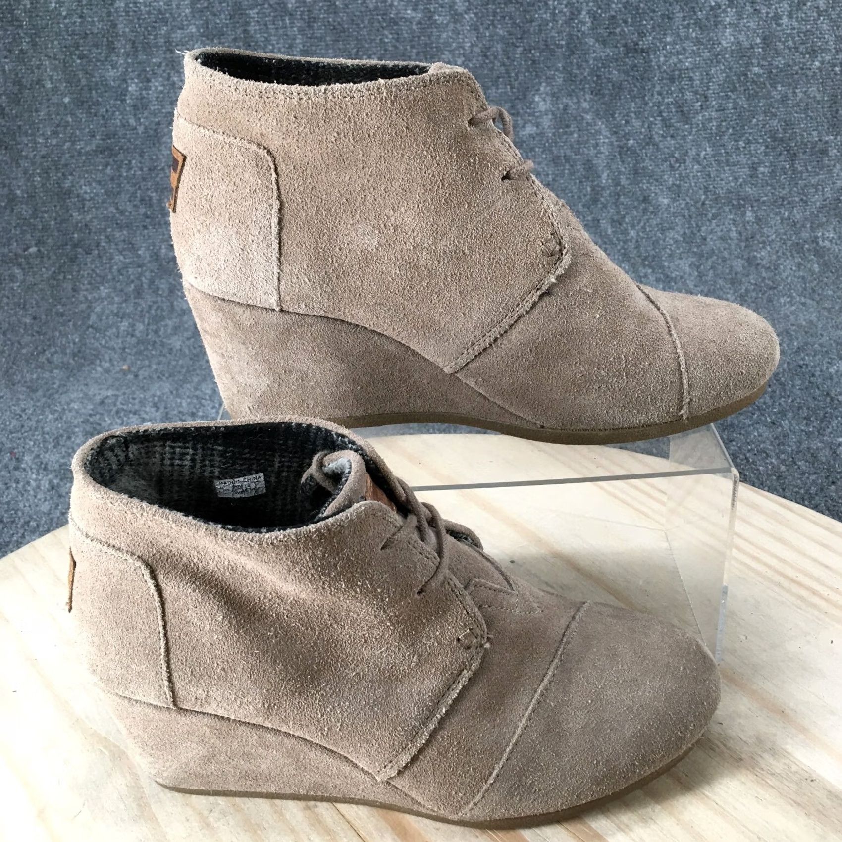 Toms TOMS Boots Womens 8.5 Ankle Booties Wedge Heels Casual Beige Suede Lace Up Bootie Womens Size US 9 / IT 39 - 2 Thumbnail