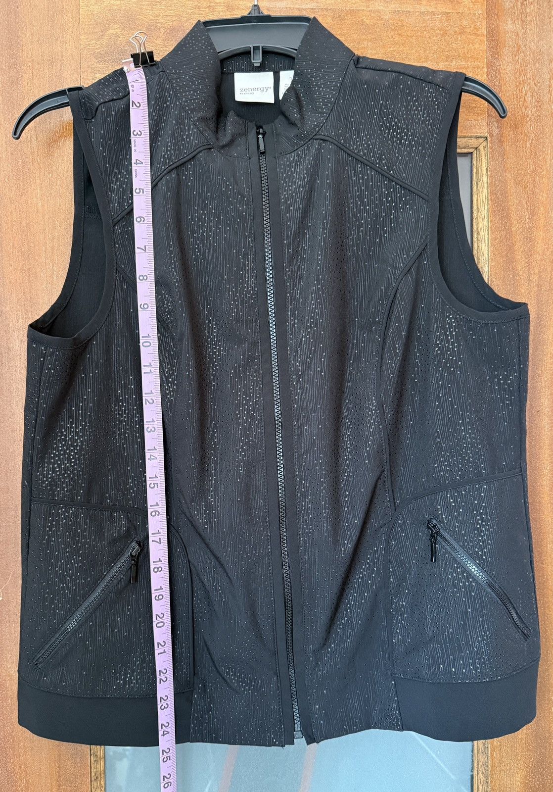 Chicos Zenergy by Chicos Black Sleeveless Zip Metallic Sheen Vest Size M / US 6-8 / IT 42-44 - 8 Thumbnail