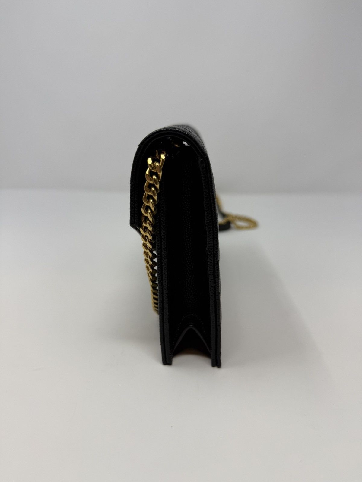 Yves Saint Laurent Saint Laurent Cassandre Envelope Chain Wallet Size ONE SIZE - 5 Thumbnail