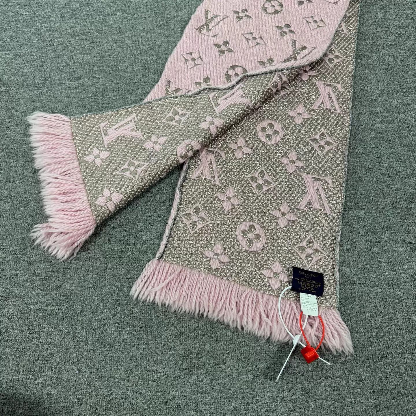 Louis Vuitton LV Pink Monogram Wool-Silk Blend Fringe Scarf 99 New Size ONE SIZE - 3 Thumbnail