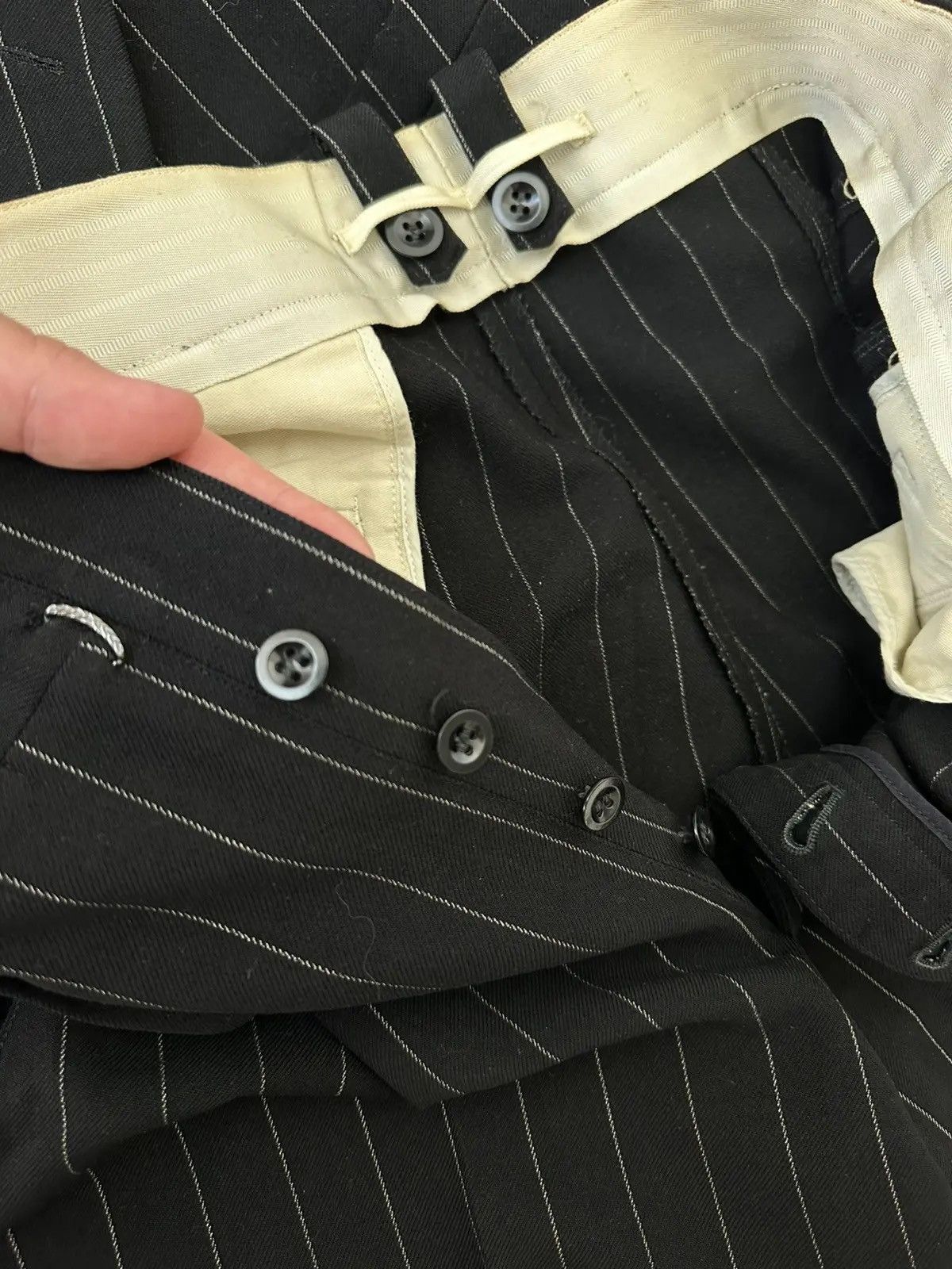 Japanese Brand VTG 1960s Men’s Suit 2-Piece Black Wool WWII Era Solide Elegance Size 44L - 9 Thumbnail