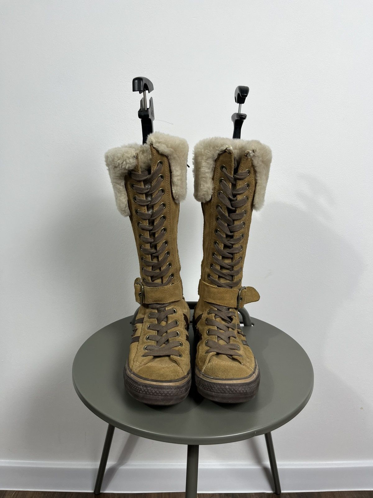 Converse Converse Shearling Leather Suede Boots Winter Buckle Size 9 Size US 9 / IT 39 - 5 Thumbnail