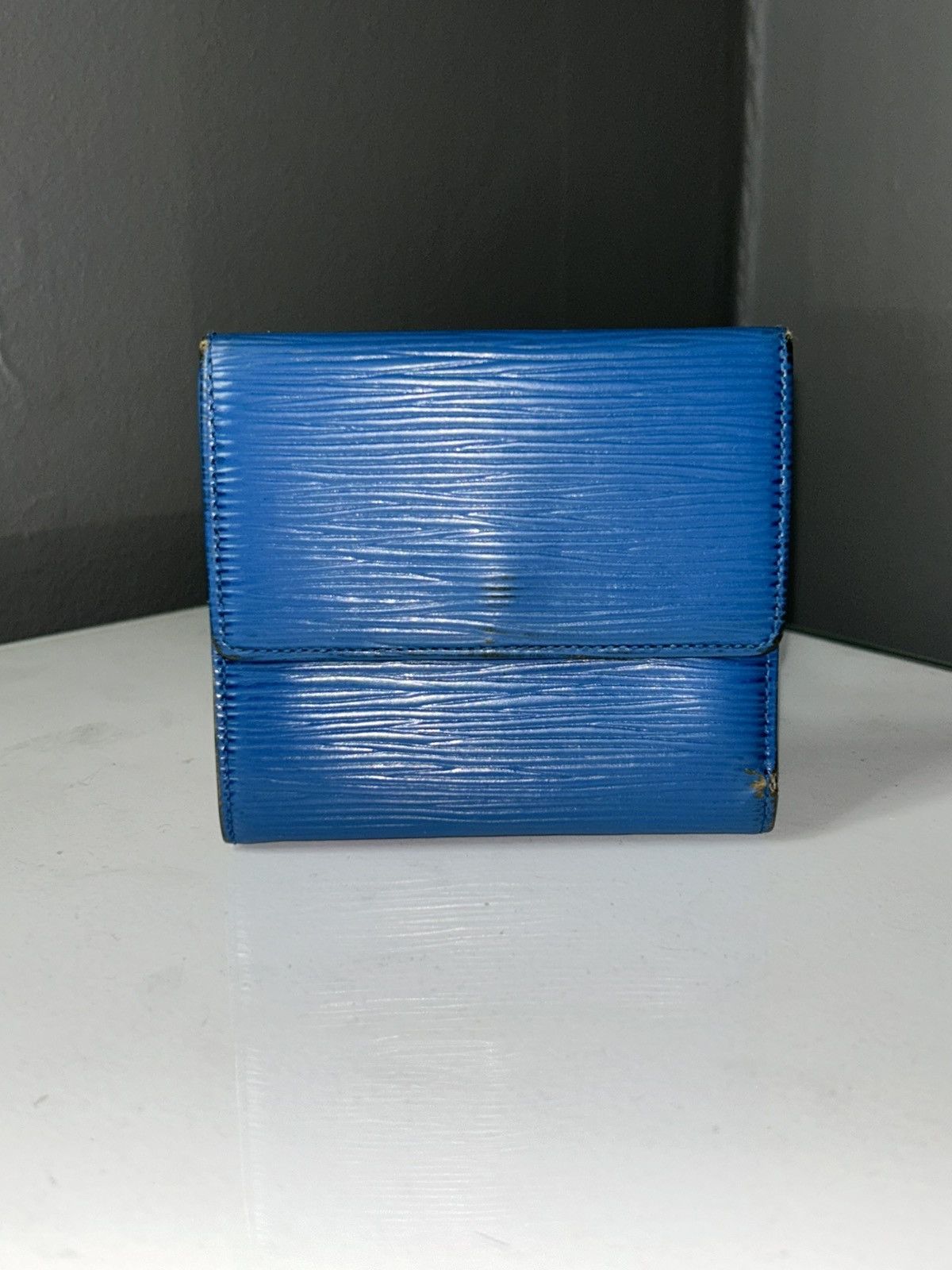 Louis Vuitton Louis Vuitton Blue Epi Leather Elise Wallet MI1908 Size ONE SIZE - 5 Thumbnail