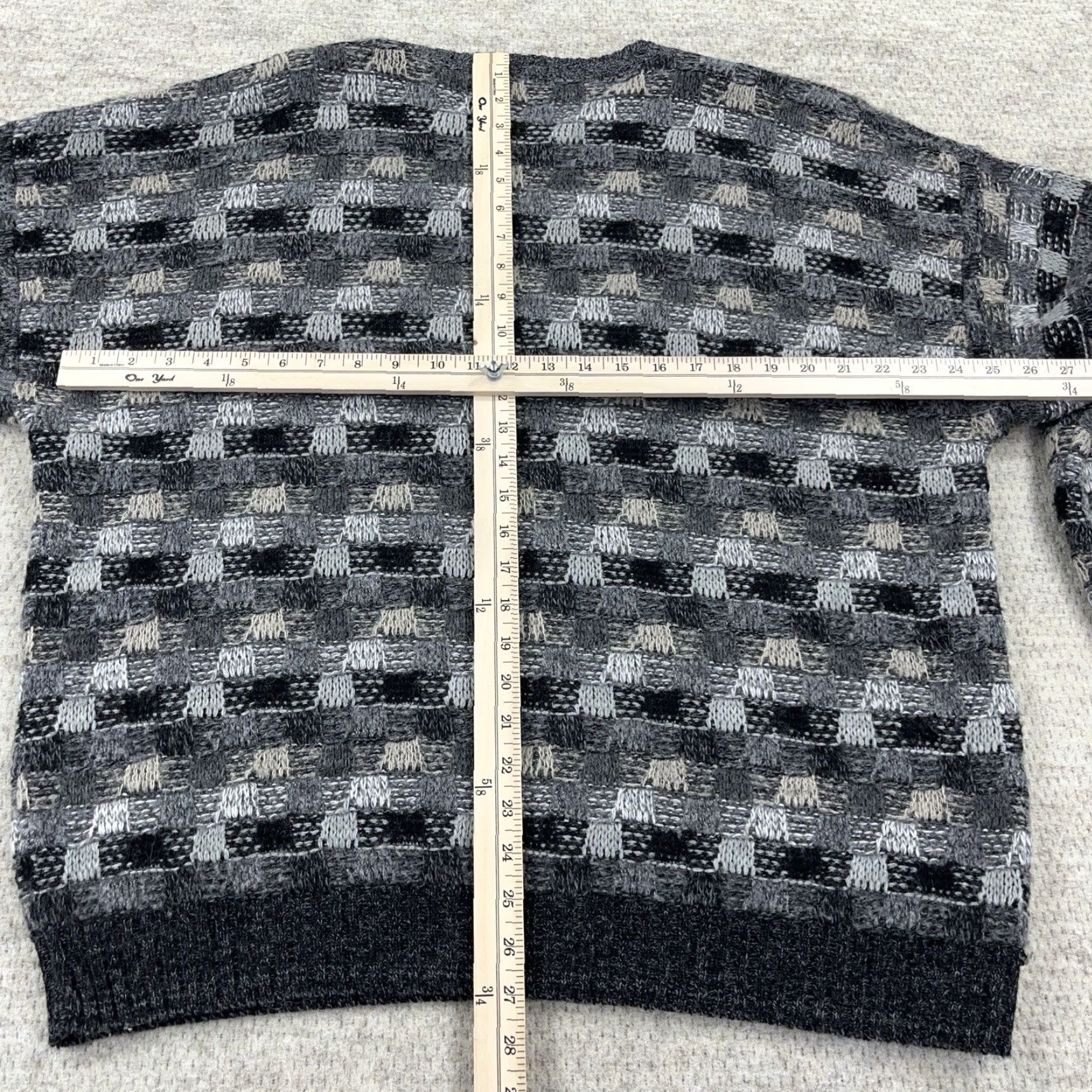 Vintage VINTAGE Hagger Sweater Men XL Gray Wool Blend Geometric Knit 80s 90s Retro Grunge Cosby Grandpa Pullover Knit Size US XL / EU 56 / 4 - 7 Thumbnail