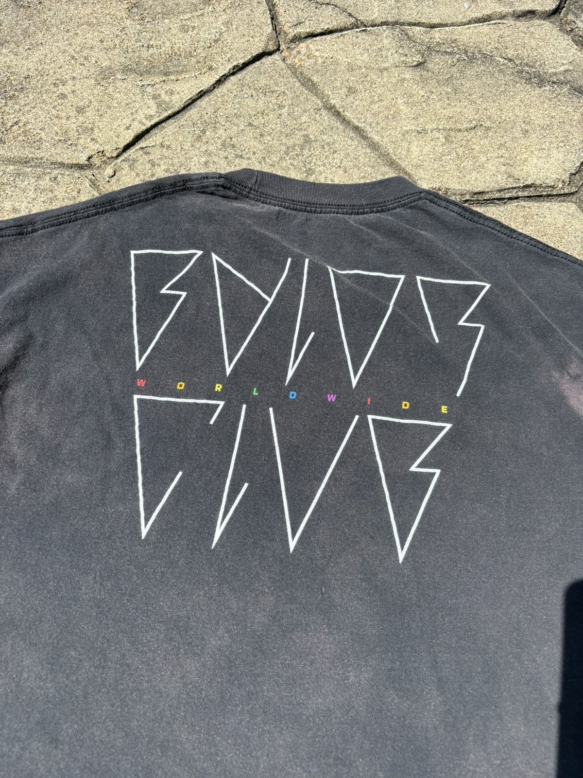 Vintage × WWE Y2K WWE Finn Balor Faded Graphic Wrestling Tshirt Size US XL / EU 56 / 4 - 4 Thumbnail