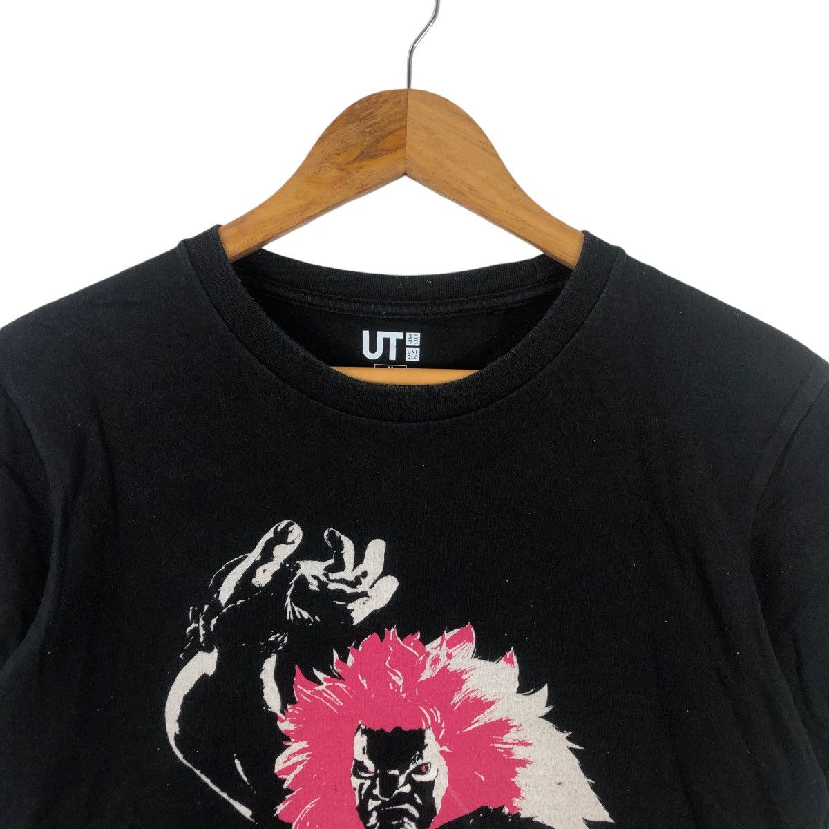 Uniqlo STREET FIGHTER x UNIQLO Blanka Capcom Tee Shirt Top Video Size US M / EU 48-50 / 2 - 2 Thumbnail