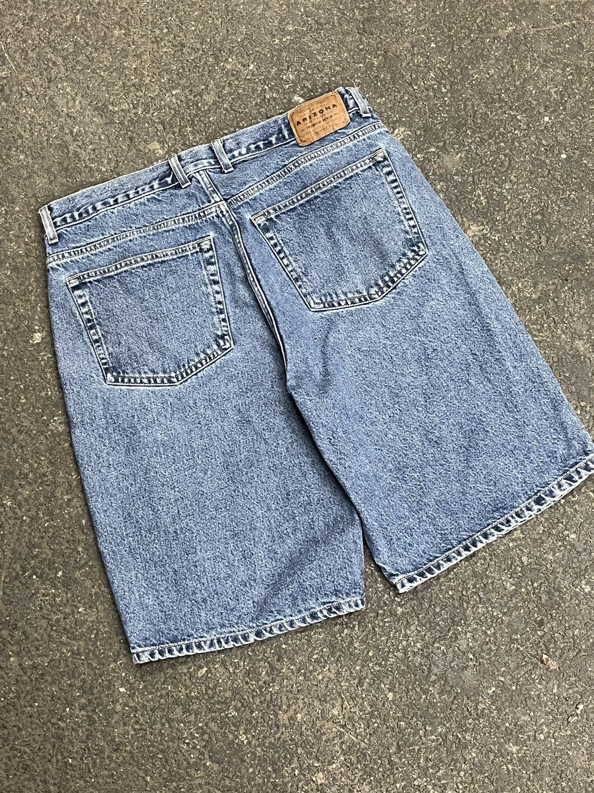 Vintage Jorts baggy fit vintage light wash denim streetwear hype Size US 36 / EU 52 - 4 Thumbnail