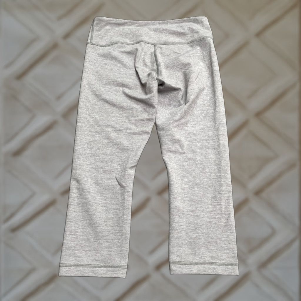 Lululemon Cropped Compression Leggings Womens 8 Gray Active Yoga Gym Run 28x21