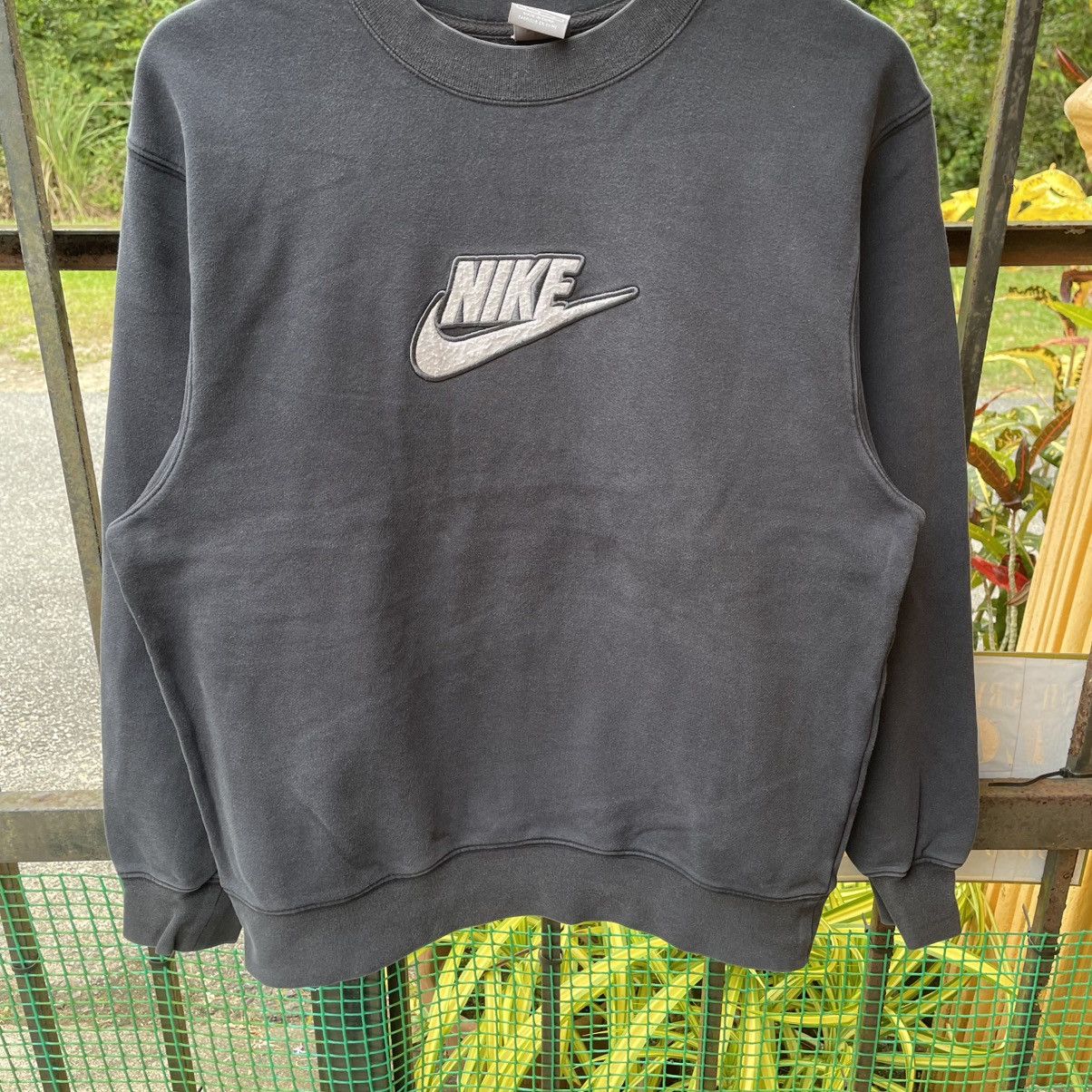 Nike × Vintage 🔥Vintage Y2K Nike Face Off Big Skull Logo Sweatshirts Size US M / EU 48-50 / 2 - 6 Thumbnail